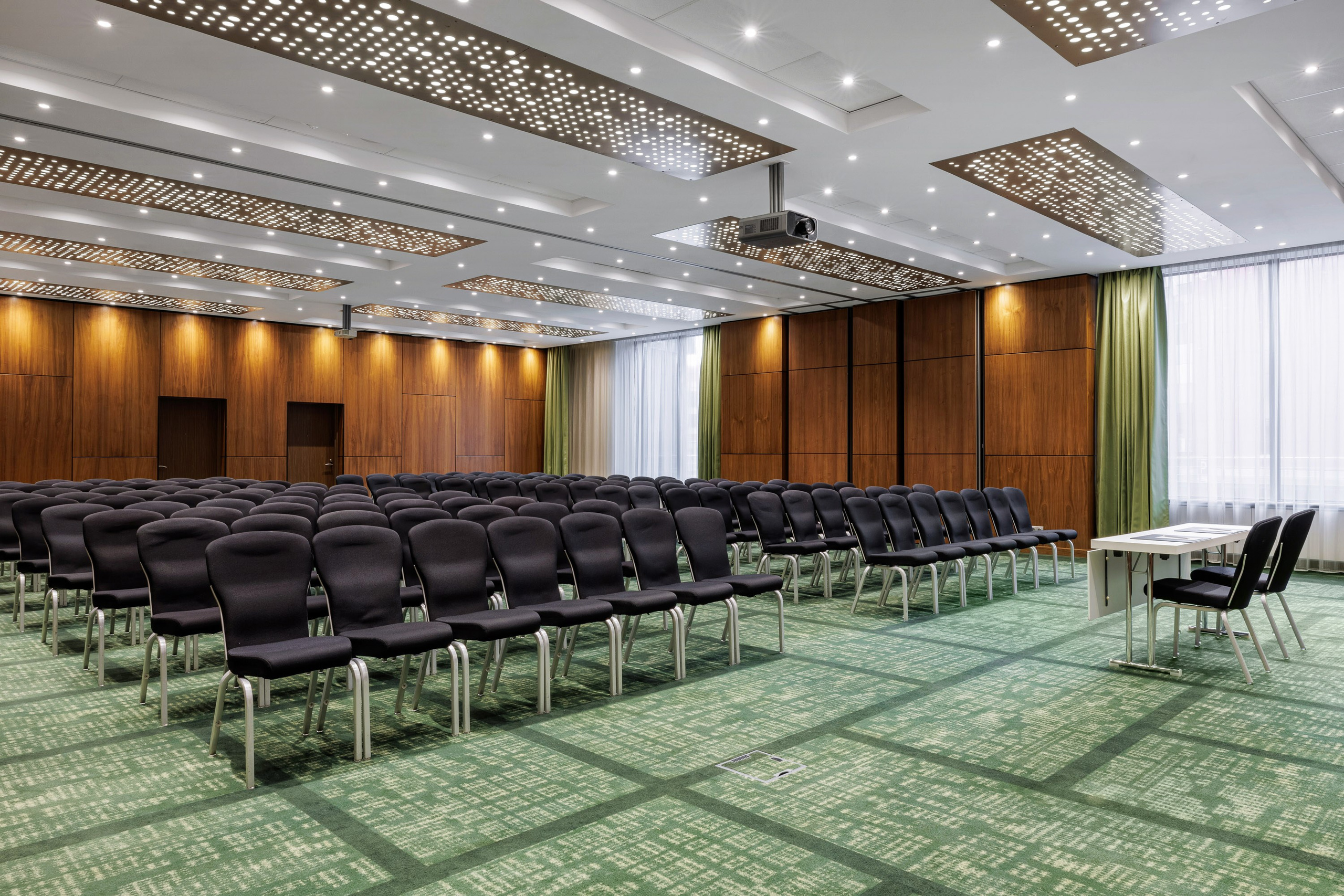 Cosmos Selection Moscow Sheremetyevo Airport Hotel