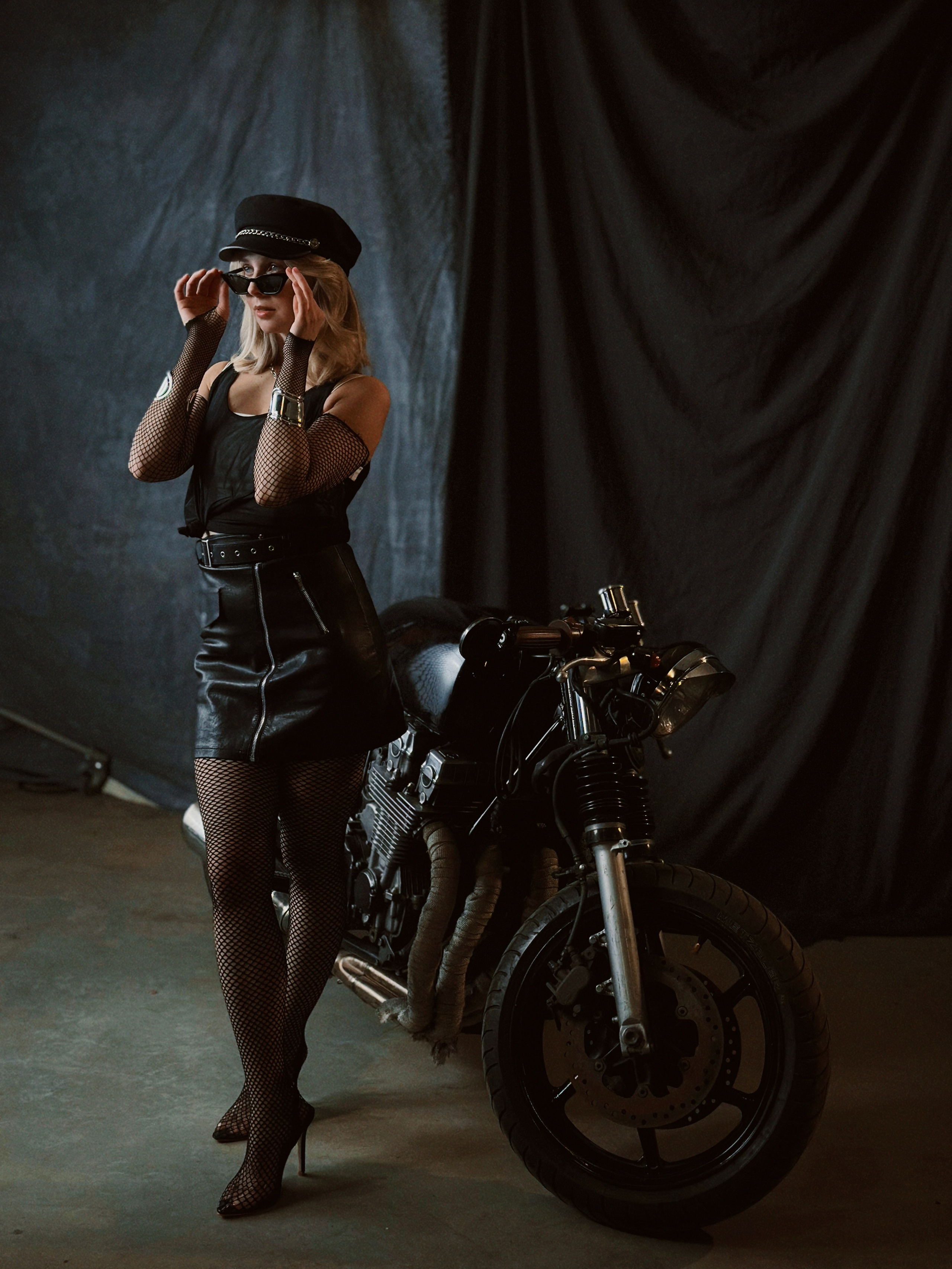 Кристина. Hmliber — фотограф и контент-креатор из Петербурга