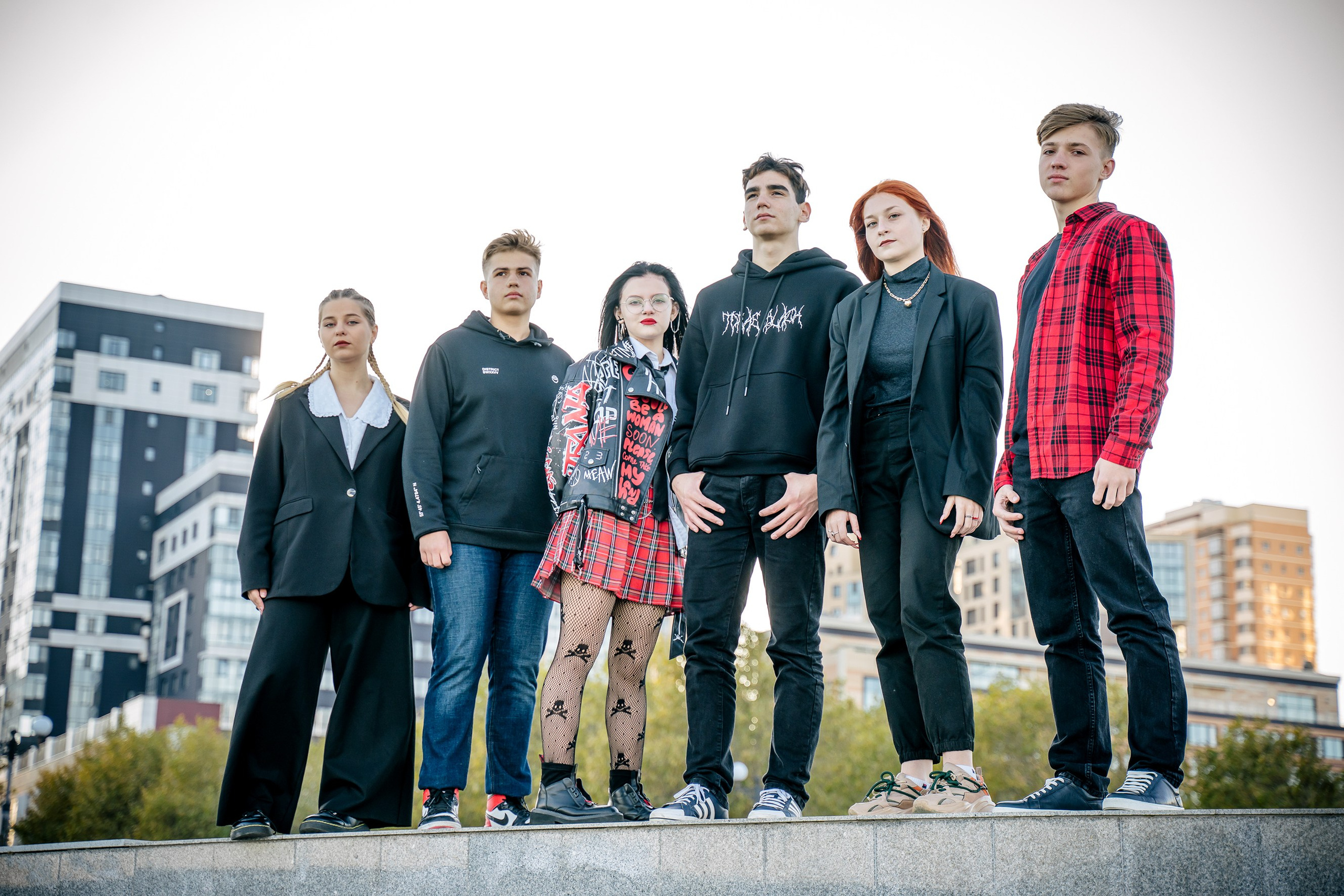 Фотографии с одноклассниками. Выпускные альбомы, школьные фотосессии в городе Новороссийске