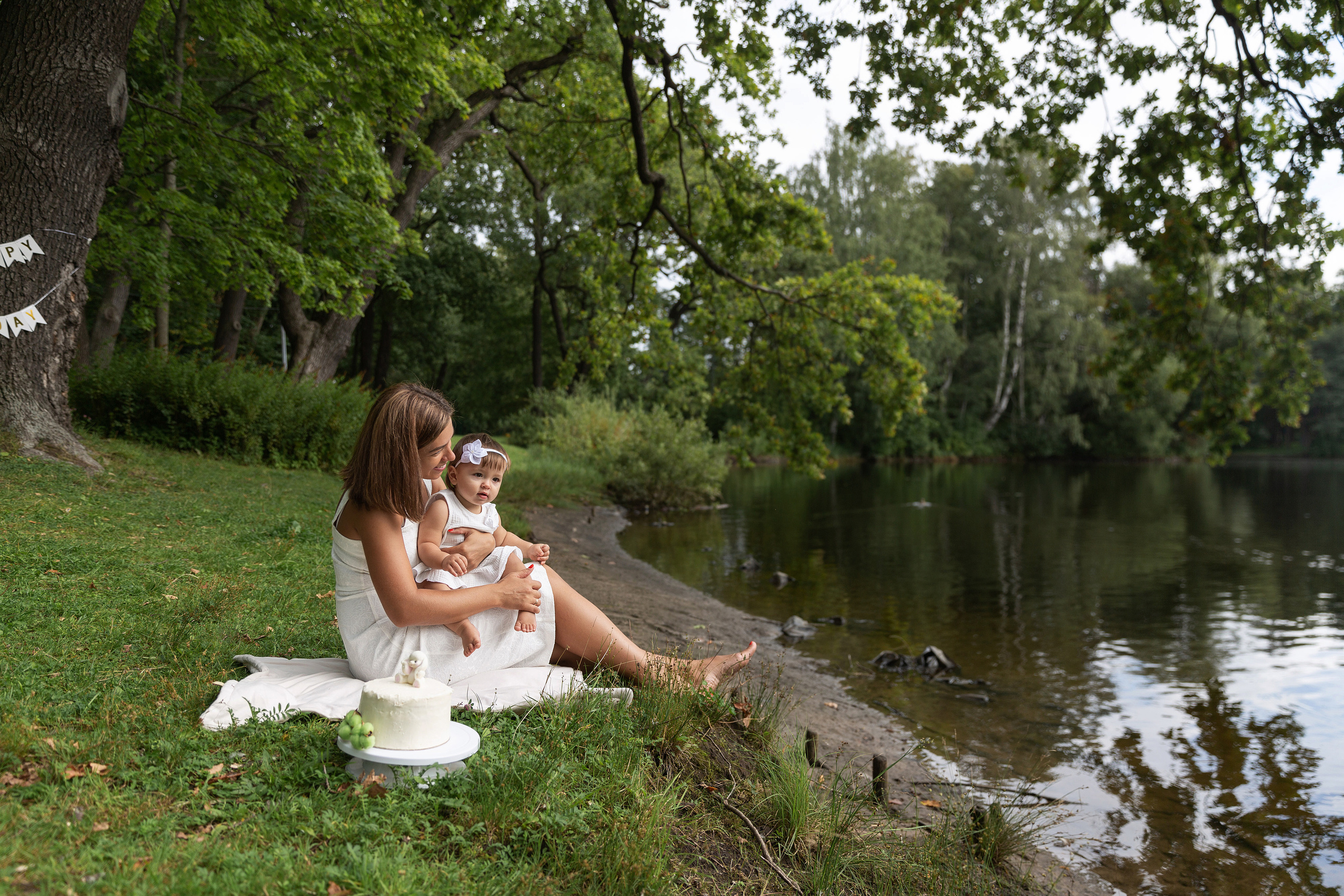 Съемка годовасия на природе. Свадебный и портретный фотограф в Санкт-Петербурге Надежда Чечулина