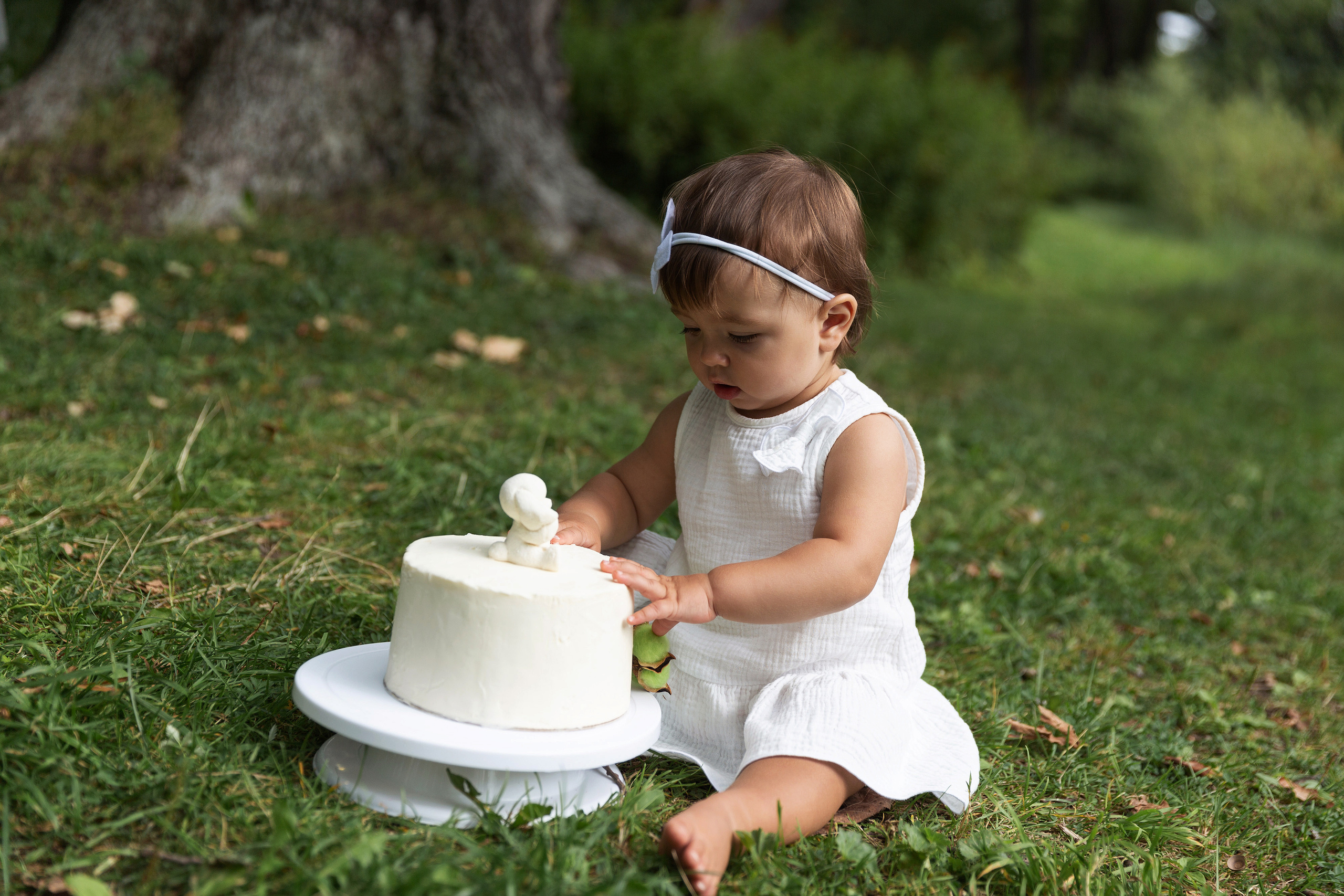 Съемка годовасия на природе. Свадебный и портретный фотограф в Санкт-Петербурге Надежда Чечулина