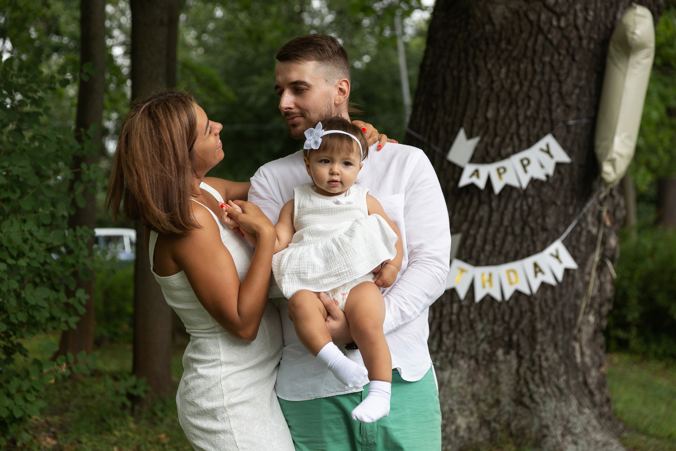 Съемка годовасия на природе. Свадебный и портретный фотограф в Санкт-Петербурге Надежда Чечулина
