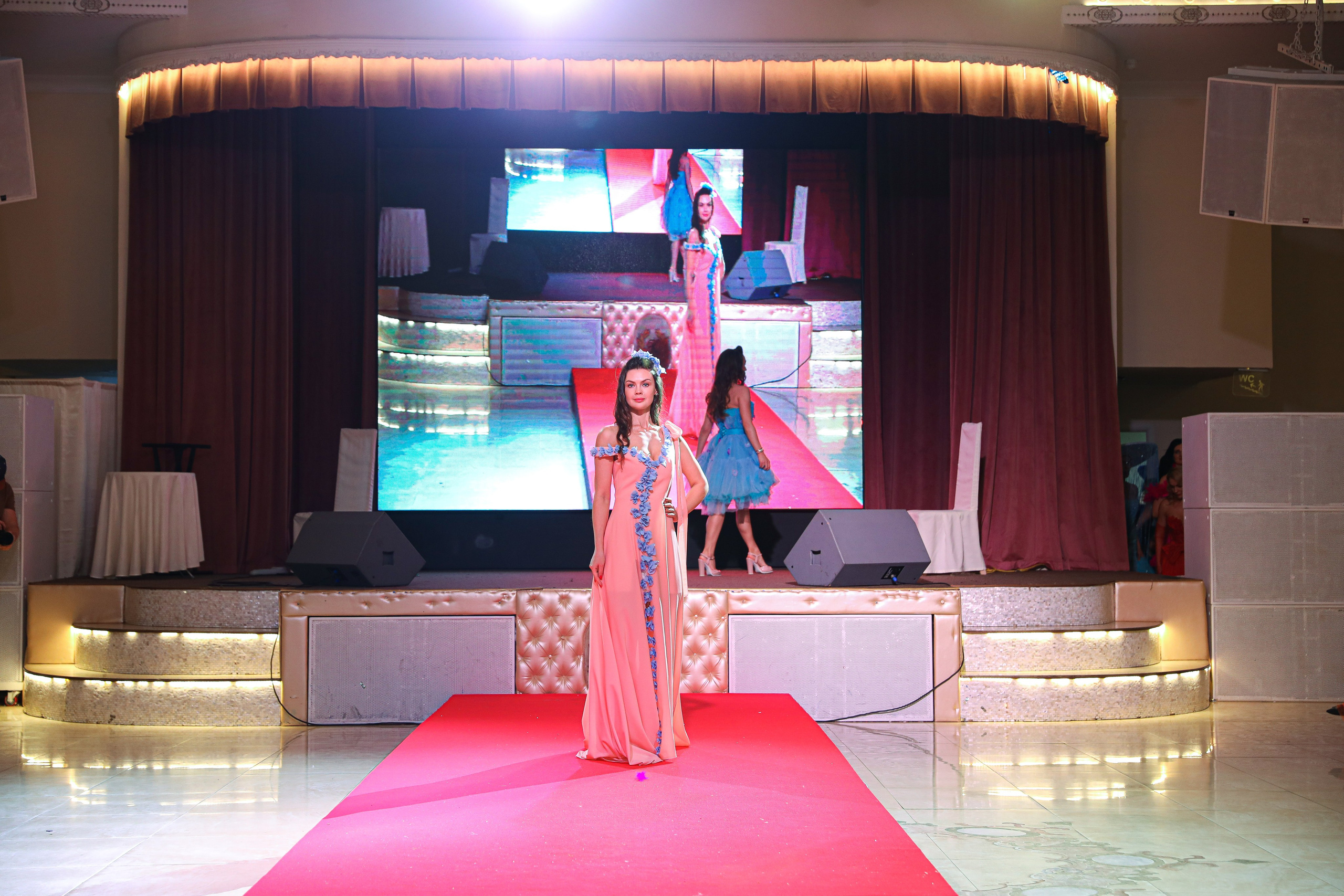 Показ российских дизайнеров и бренда Viktoria Lav. Photographer Viktoriya Markushina «My world throug»