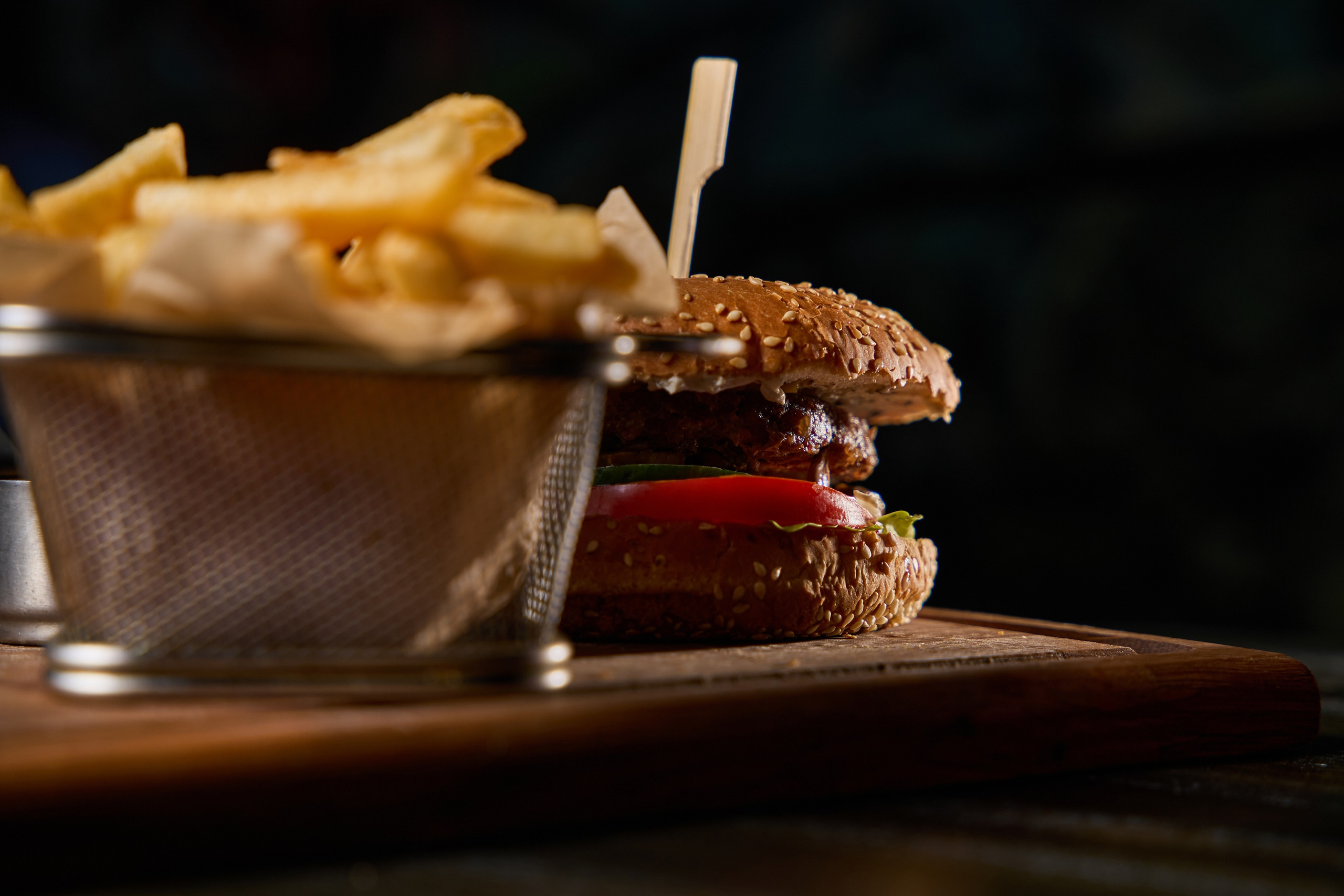 TOOMAN. Портретный фотограф в Павлодаре Руслан Насыров