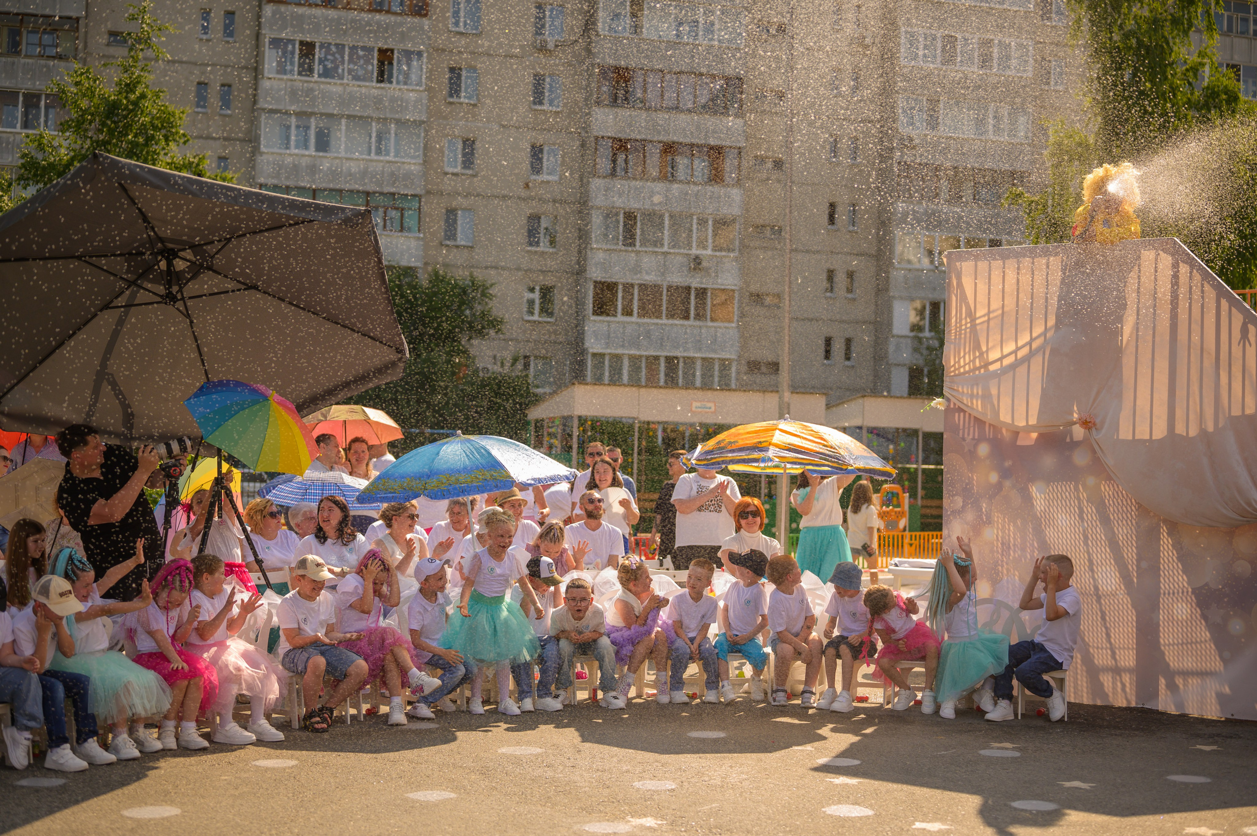 Репортаж выпускного группа «Фантазёры» 3 садик. Фотограф новорожденных, семейный детский в Тюмени Татьяна Морозова