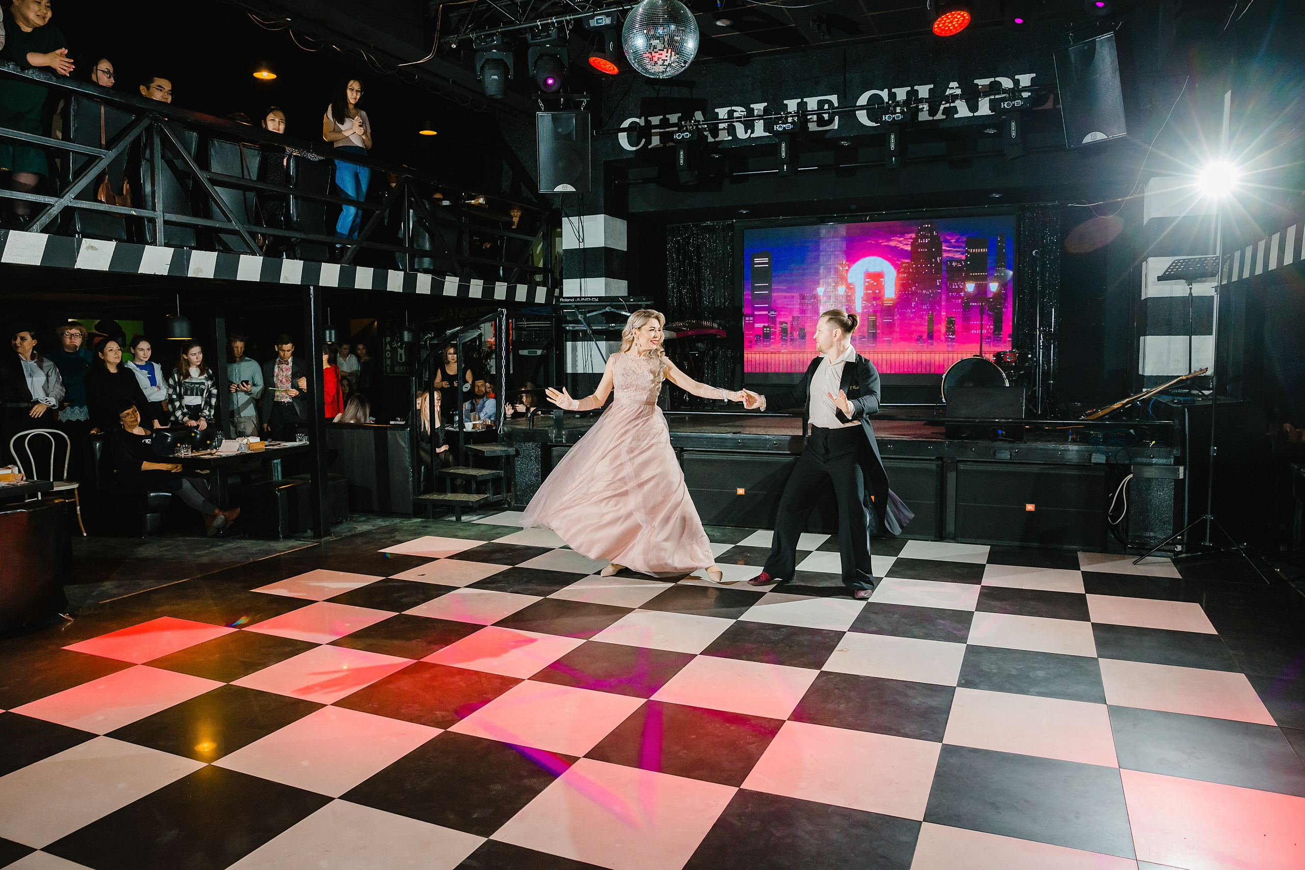 Шоу Талантов Миссис Бурятия. Фотограф и видеограф в Улан-Удэ: Аюна Габагуева и Артём Шаханов