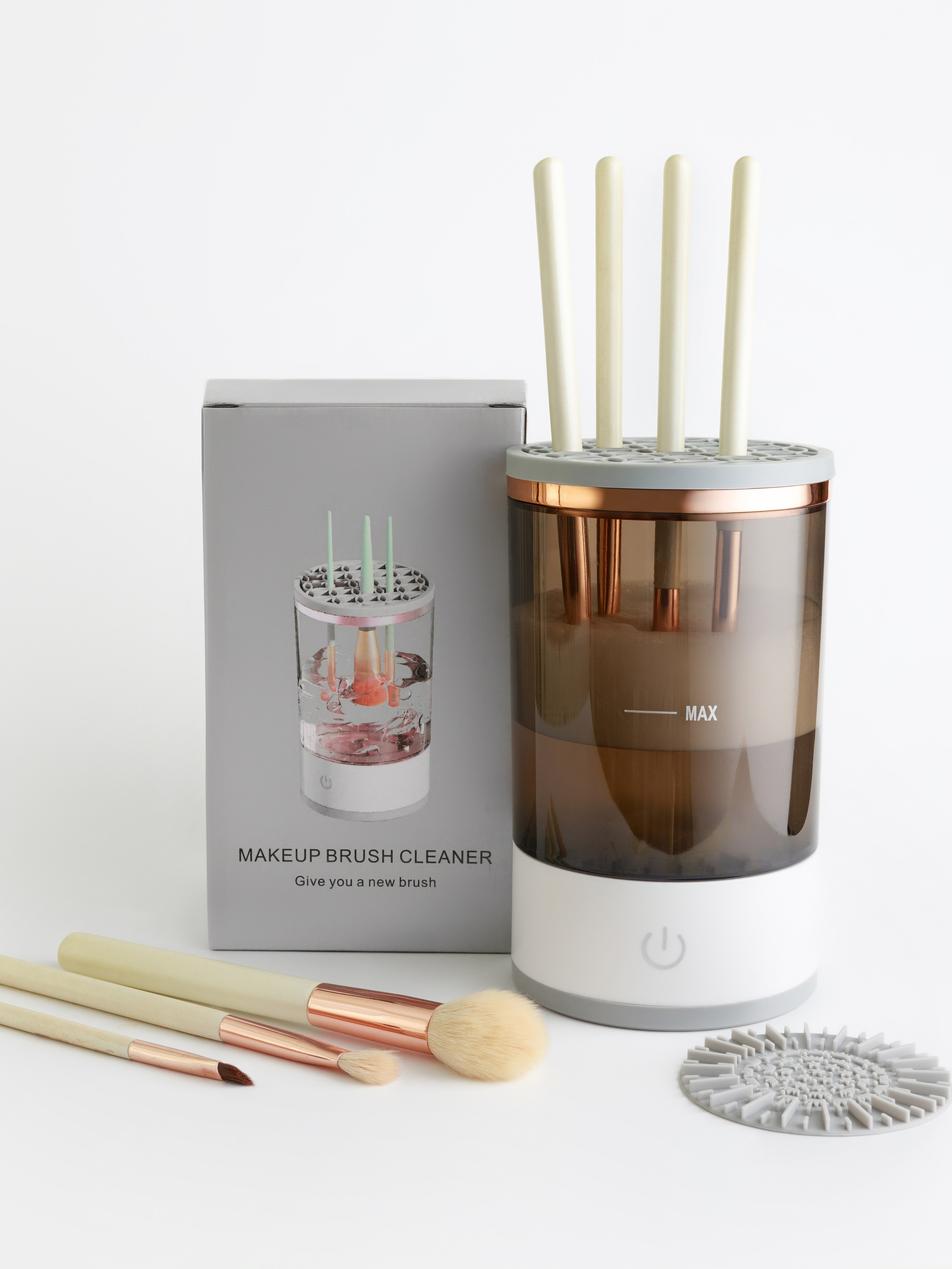 Съемка очистителя для кистей для Wildberries. СЕМЕЙНЫЙ И ПРЕДМЕТНЫЙ ФОТОГРАФ — ЛЕНА ГОНЧАР | КРАСНОДАР | МАЙКОП