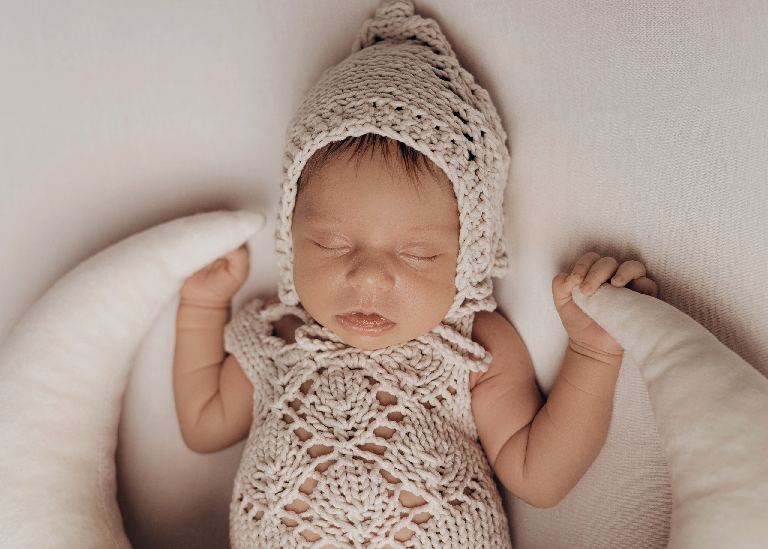 НОВОРОЖДЕННЫЕ МАЛЫШИ. Фотосессия новорожденных в Москве и Московской области