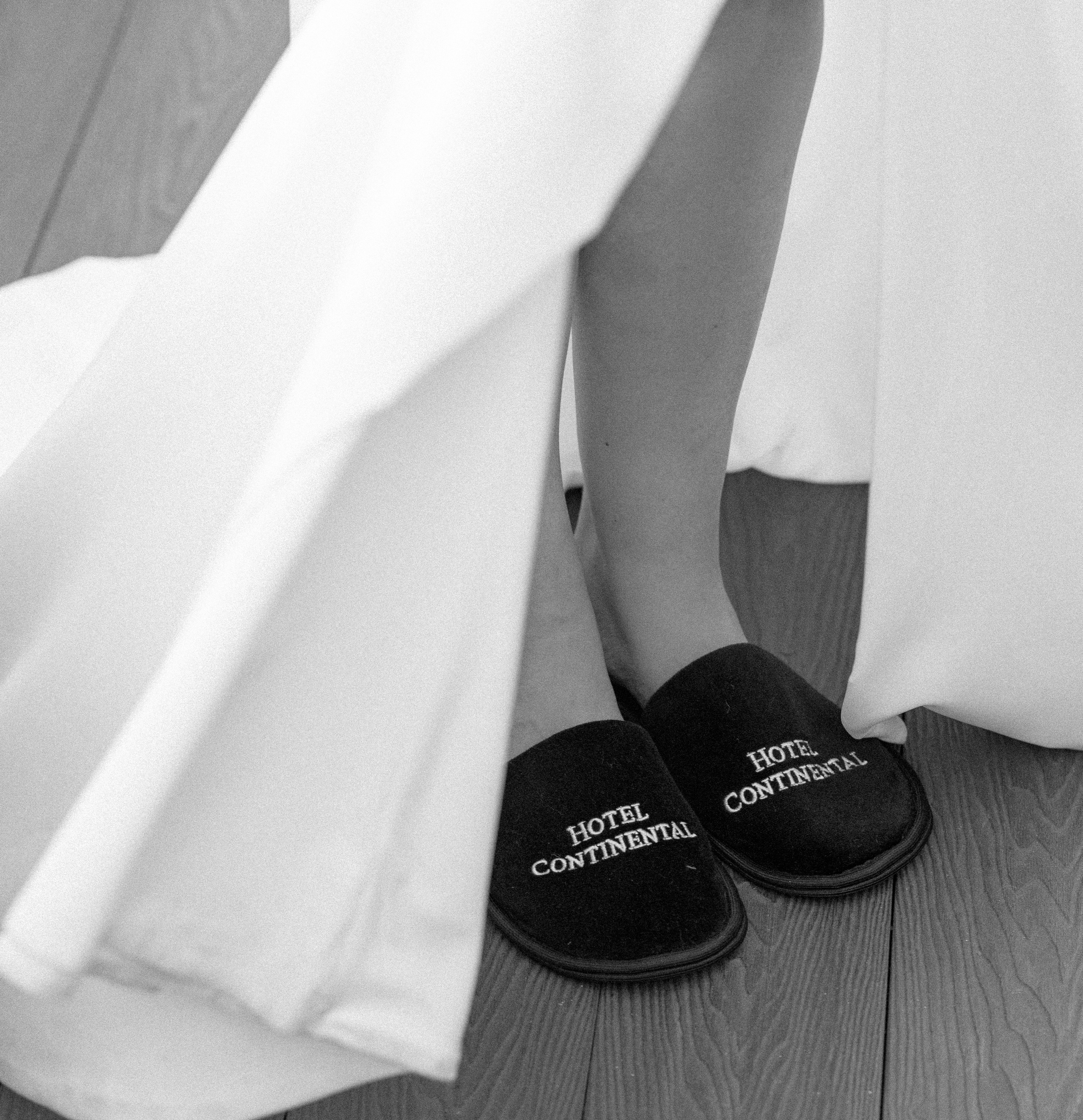 Вечер в кругу близких в отеле Continental. Свадебный фотограф в Москве Наталья Струкова