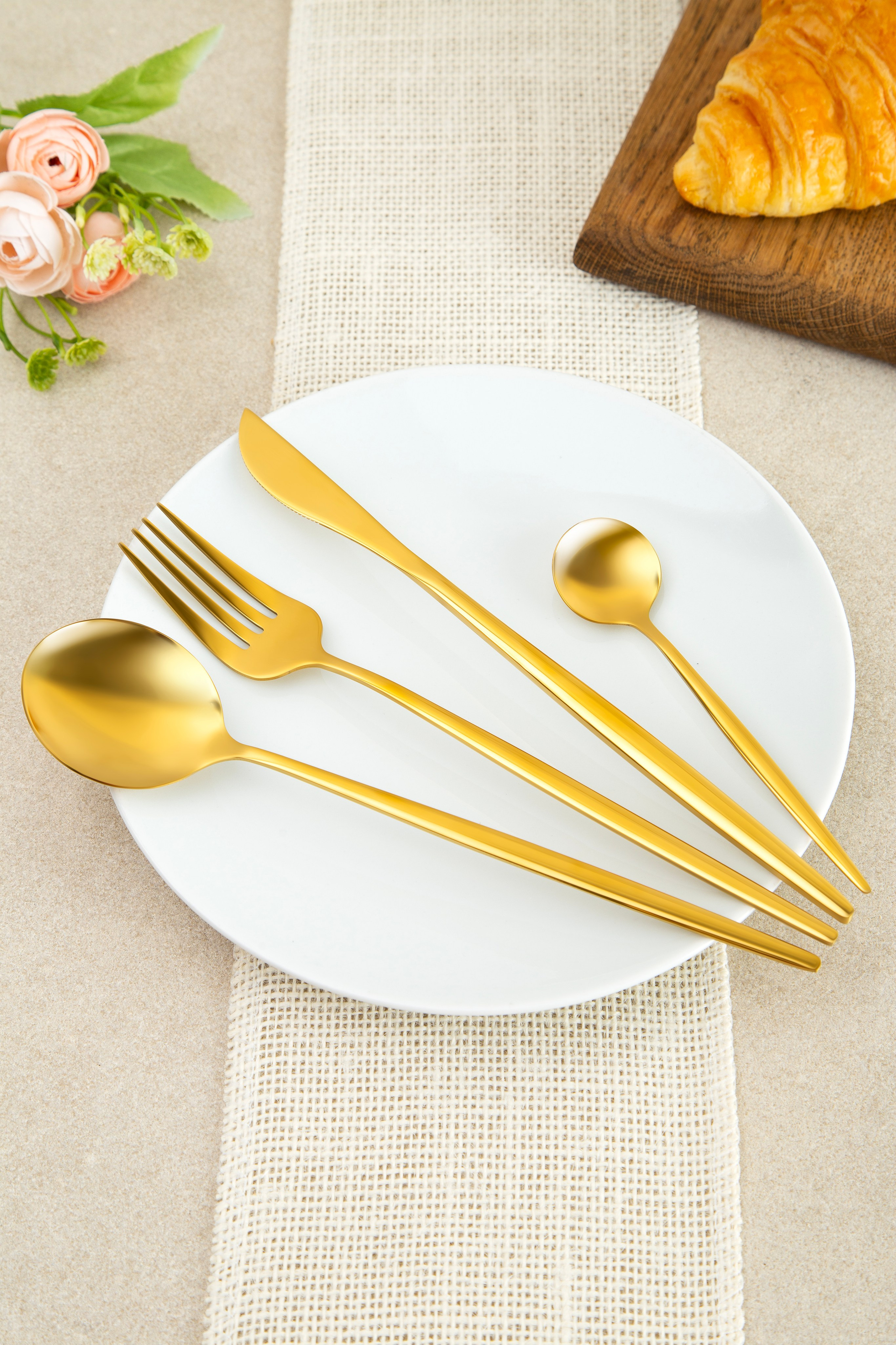 Профессиональная предметная съемка столовых приборов для маркетплейсов. Фотограф Анна Татаурова | Авторская фотосъемка в Москве