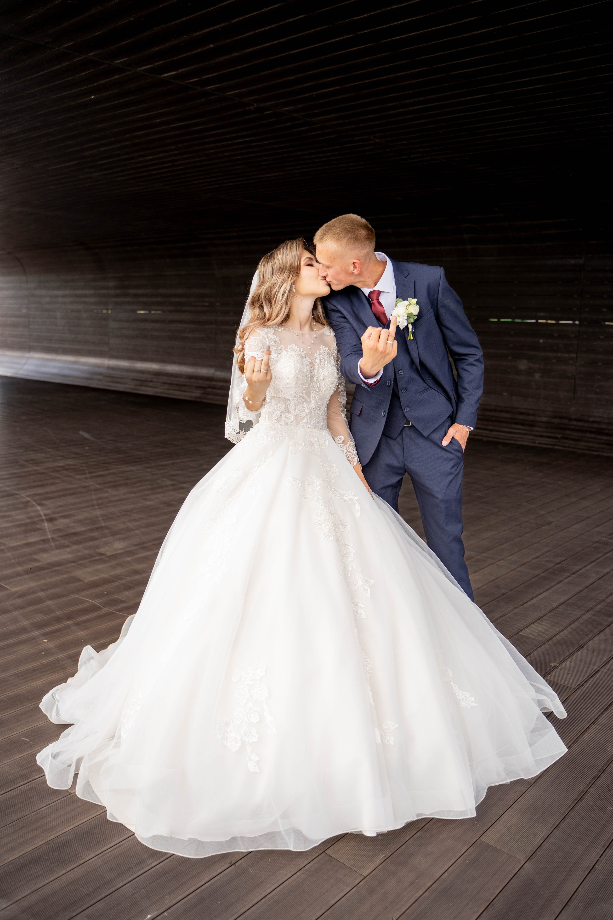 Данил и Анастасия. Видеосьемка, фотосьемка свадеб, юбилеев, утренников в Краснодарском кр