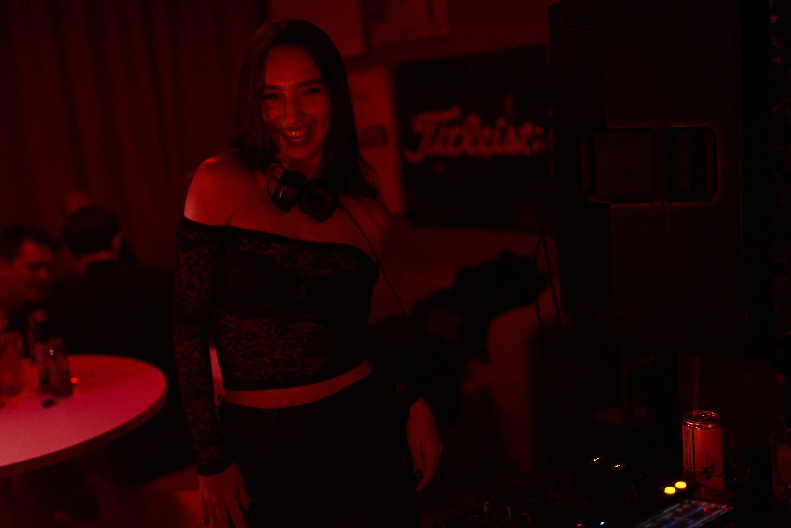 Mirage x Salute Honey. Коммерческий и репортажный фотограф в Санкт-Петербурге — Туся Сушка