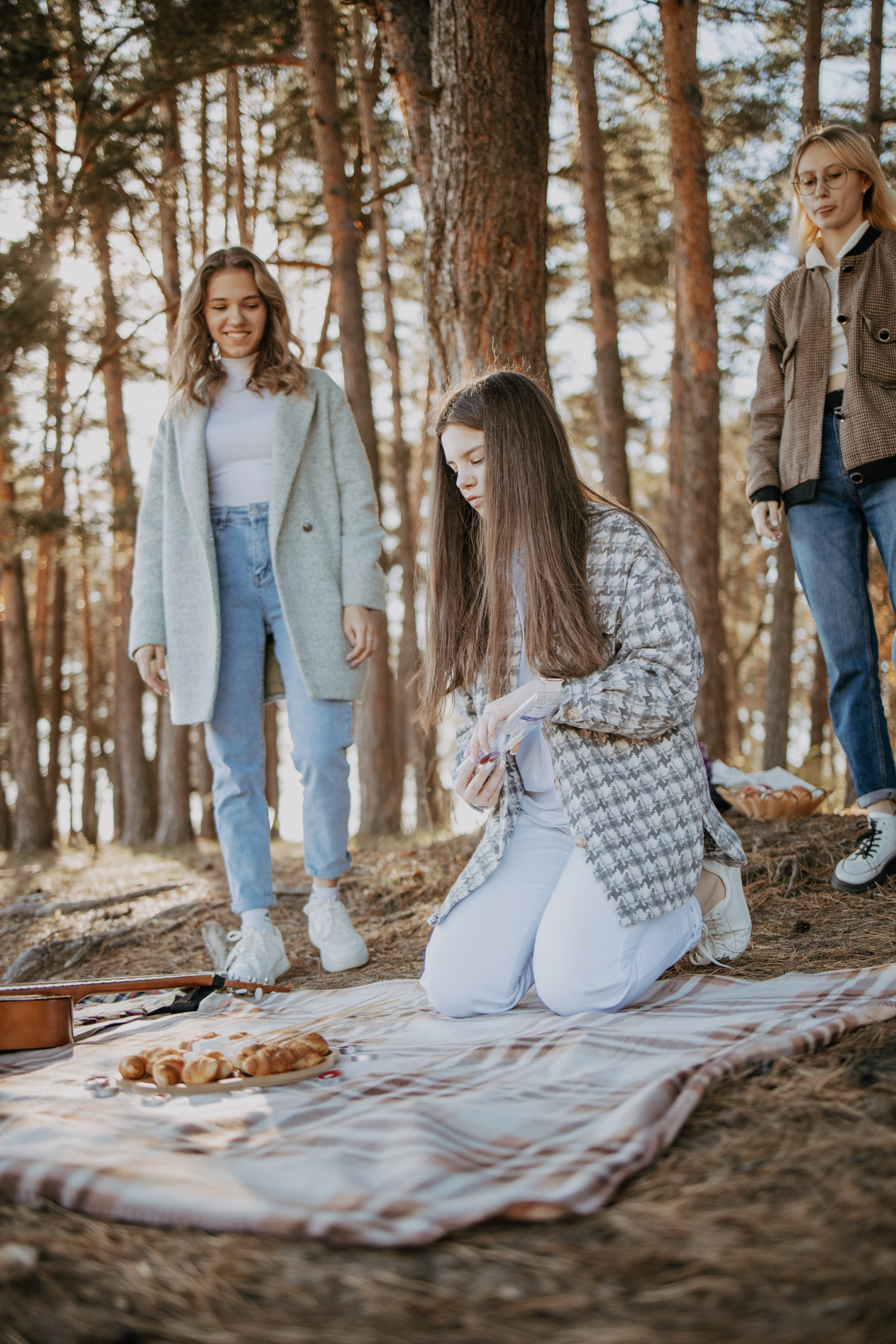 Фотосессия пикника для 11 класса. Выпускные альбомы в Серпухове