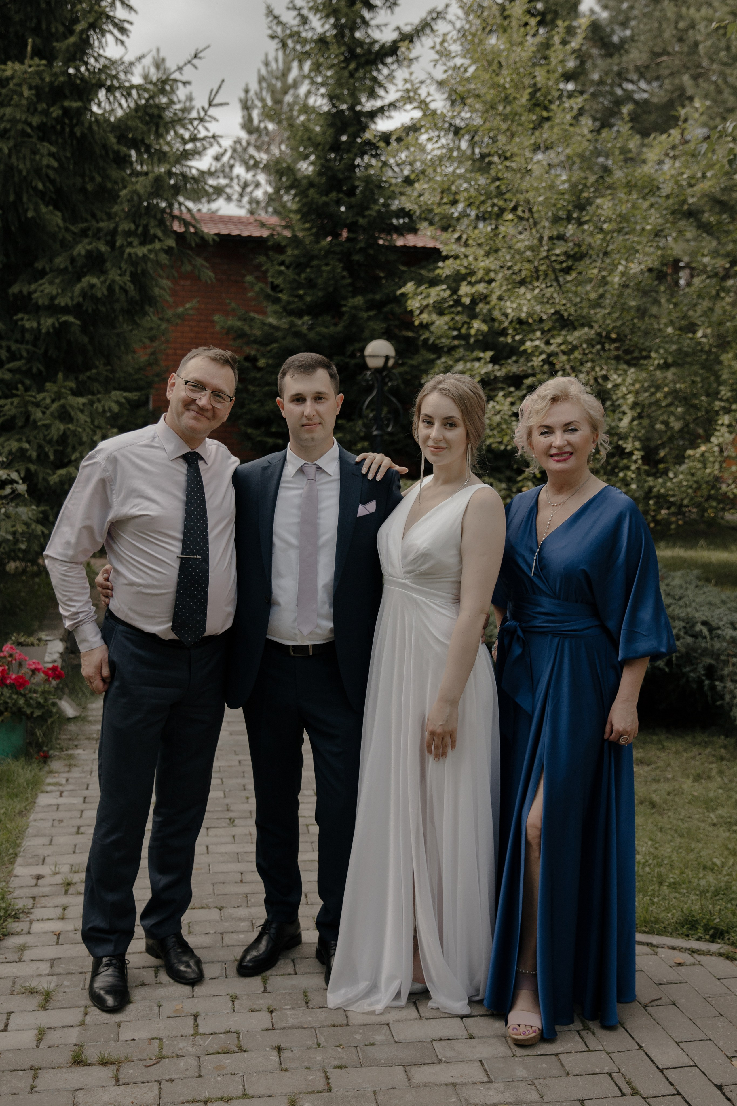 04.08.2024. RETOUCH-HOUSE