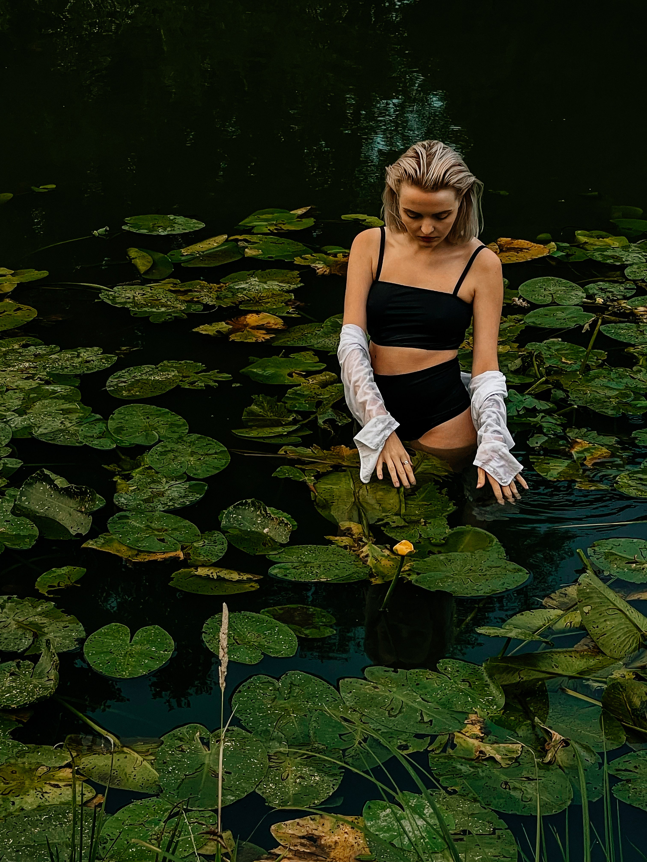 Съемка в воде. Марта Корженко — фотограф, контент фотограф, визуализатор бренда
