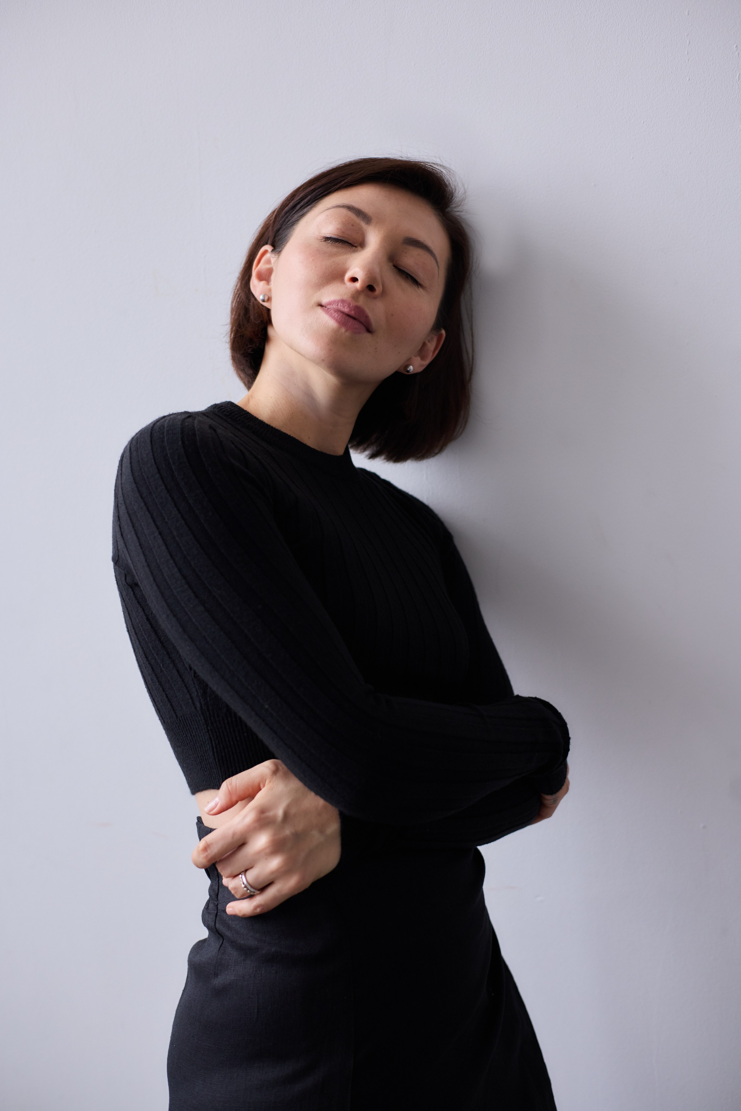 Кристина Кибирева, девушка в офисной одежде. Фото в офисе 