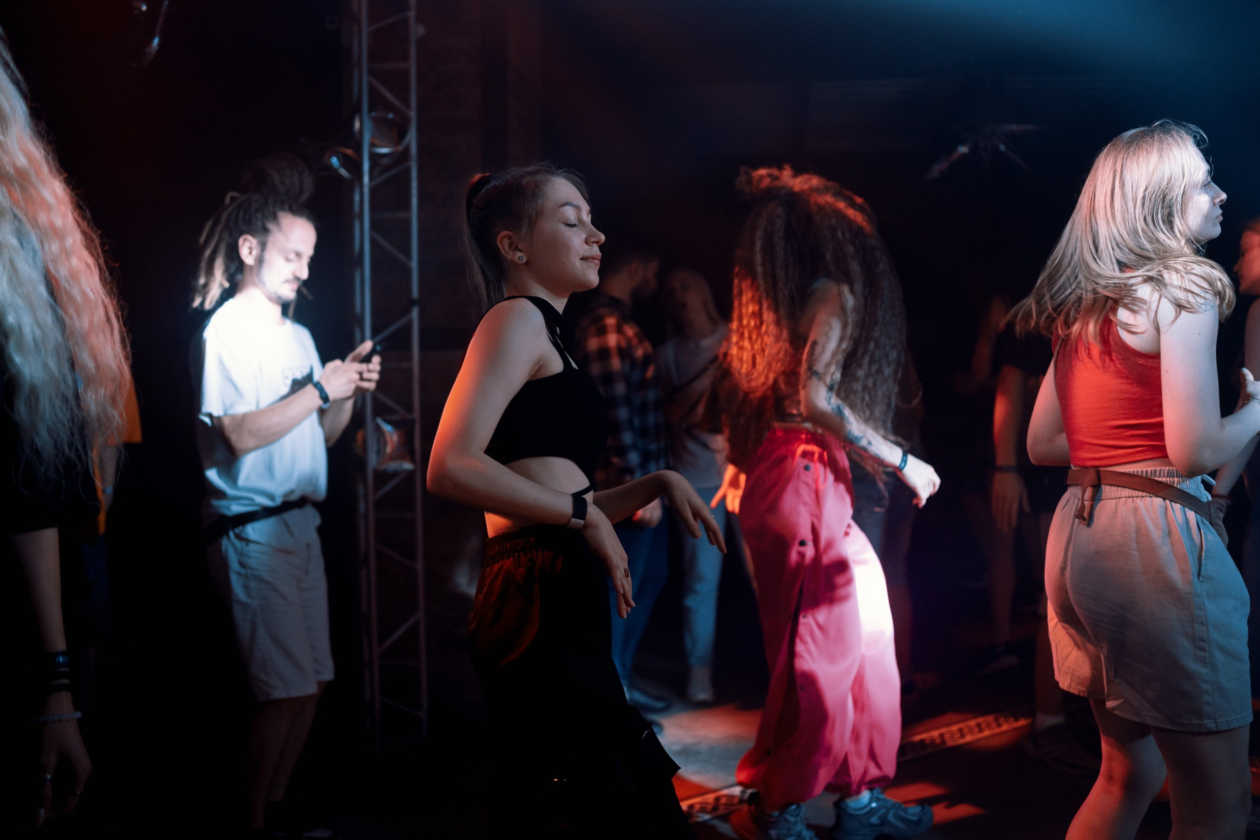 FROM PROVINCE | OZMA, NPHONIX | Смена. Фотограф Vika Rin