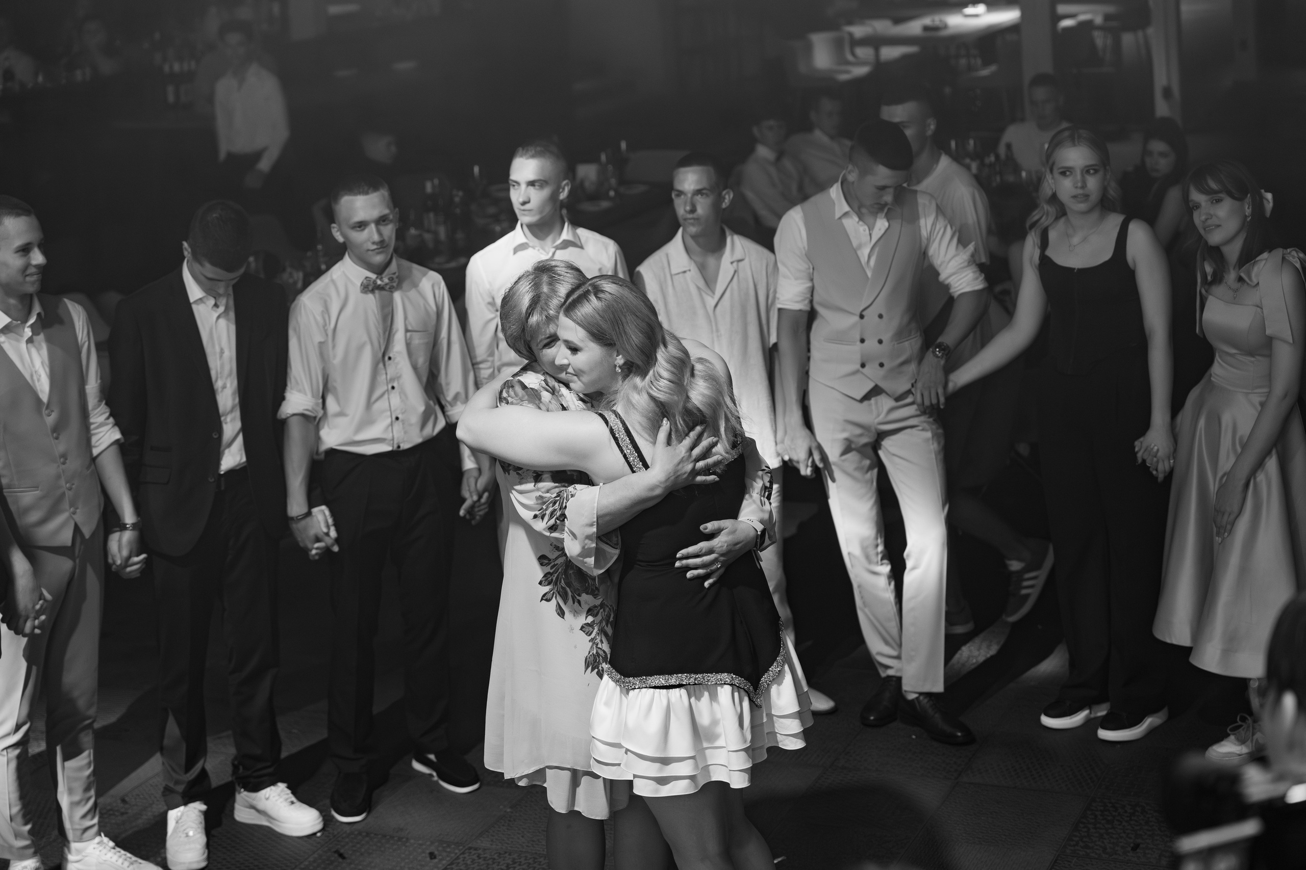 Выпускной лицея 27 (вечеринка). Свадебный и репортажный фотограф Элина Козырьянова