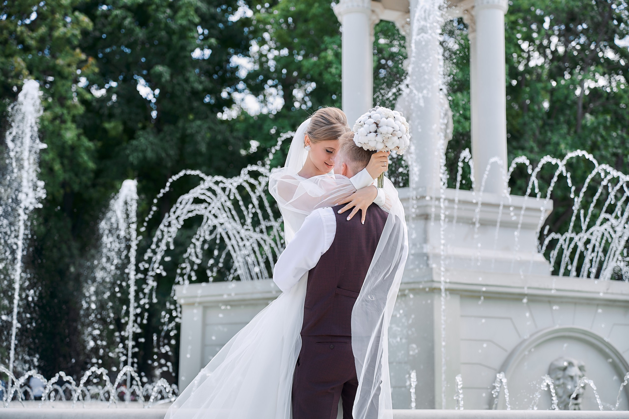 Свадебный фотограф в Воронеже Владислав Крылов. Профессиональный фотограф в Воронеже Владислав Крылов