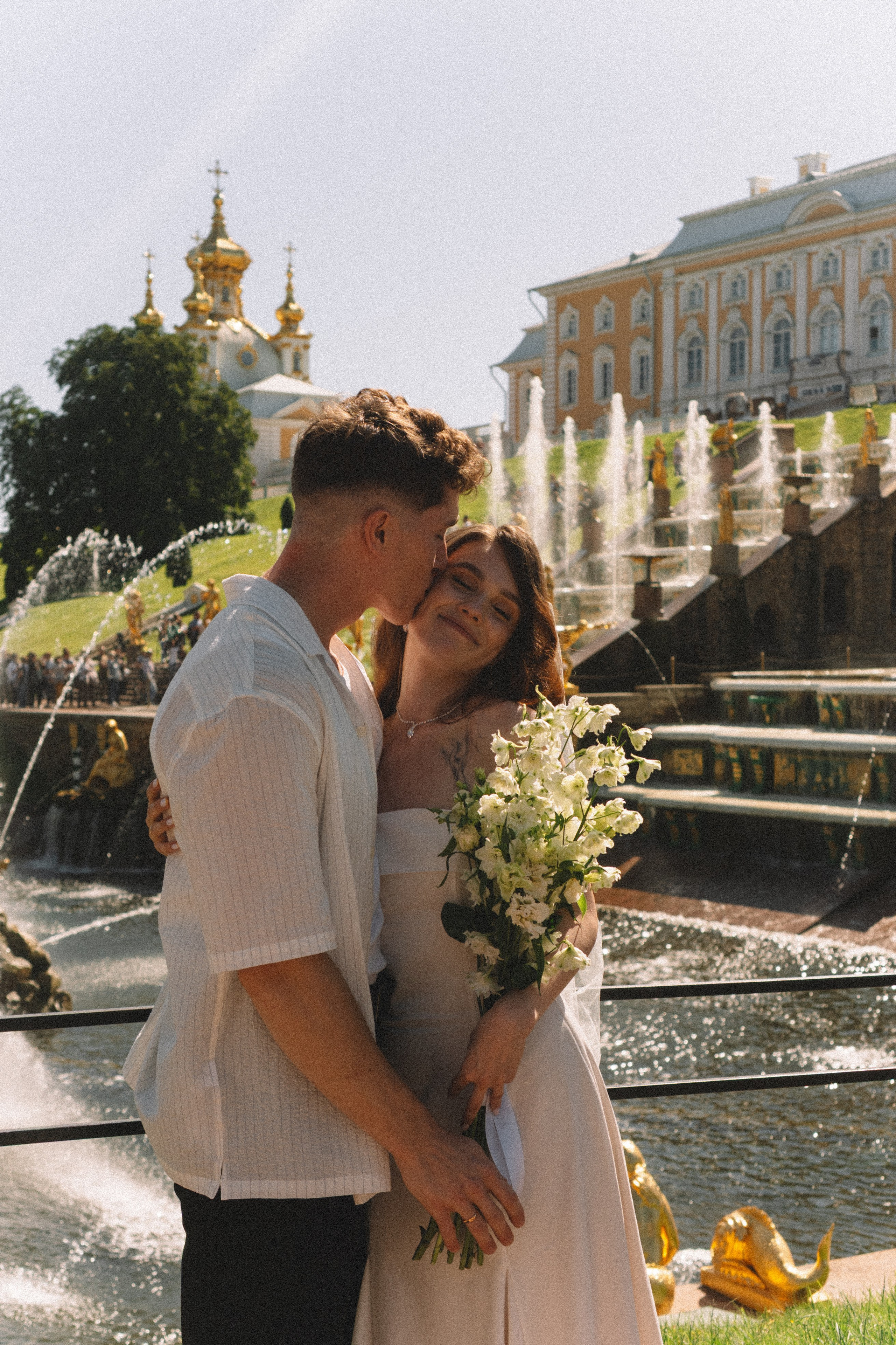 СВАДЕБНАЯ СЬЕМКА В ПЕТЕРГОФЕ И СЬЕМКА РЕПОРТАЖА В ЗАГСЕ ПЕТЕРГОФА. Профессиональный фотограф, Санкт-Петербург — Виктория Богомолова