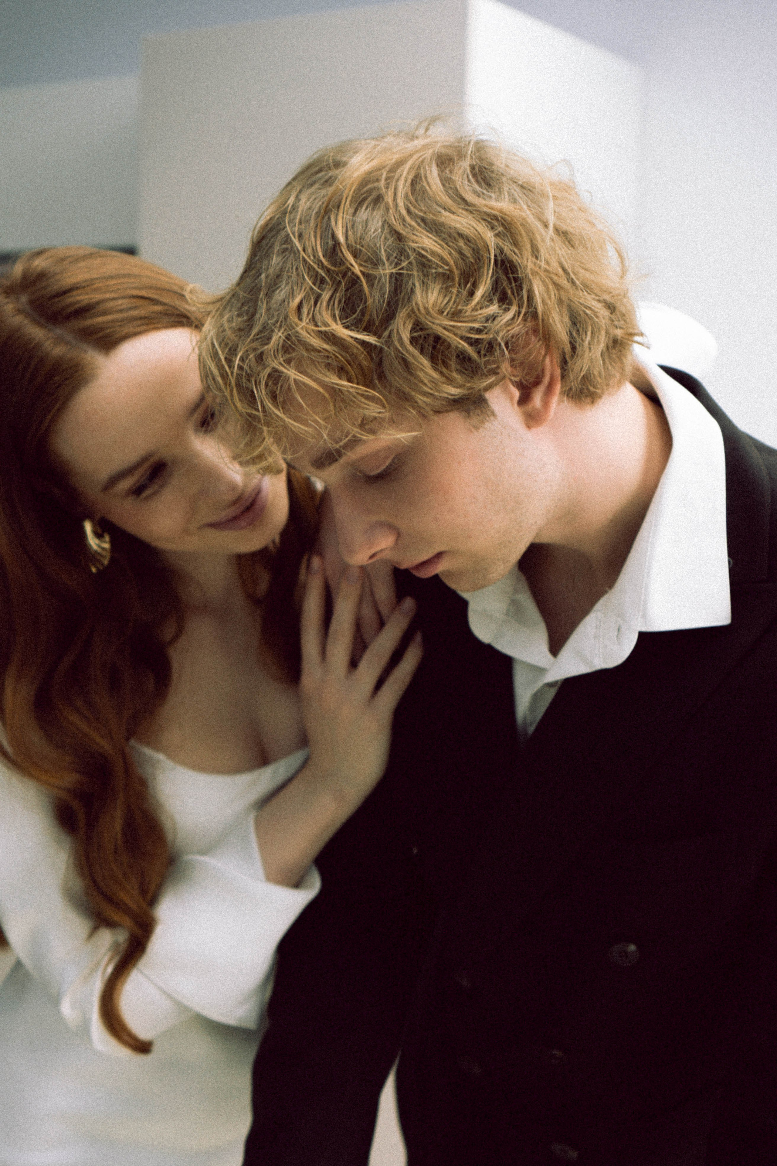 СВАДЕБНАЯ СЬЕМКА В ОТЕЛЕ. СБОРЫ ЖЕНИХА И НЕВЕСТЫ И ТАКЖЕ ТОР И ПОДГОТОВКА К ПРОГУЛКЕ. Профессиональный фотограф, Санкт-Петербург — Виктория Богомолова