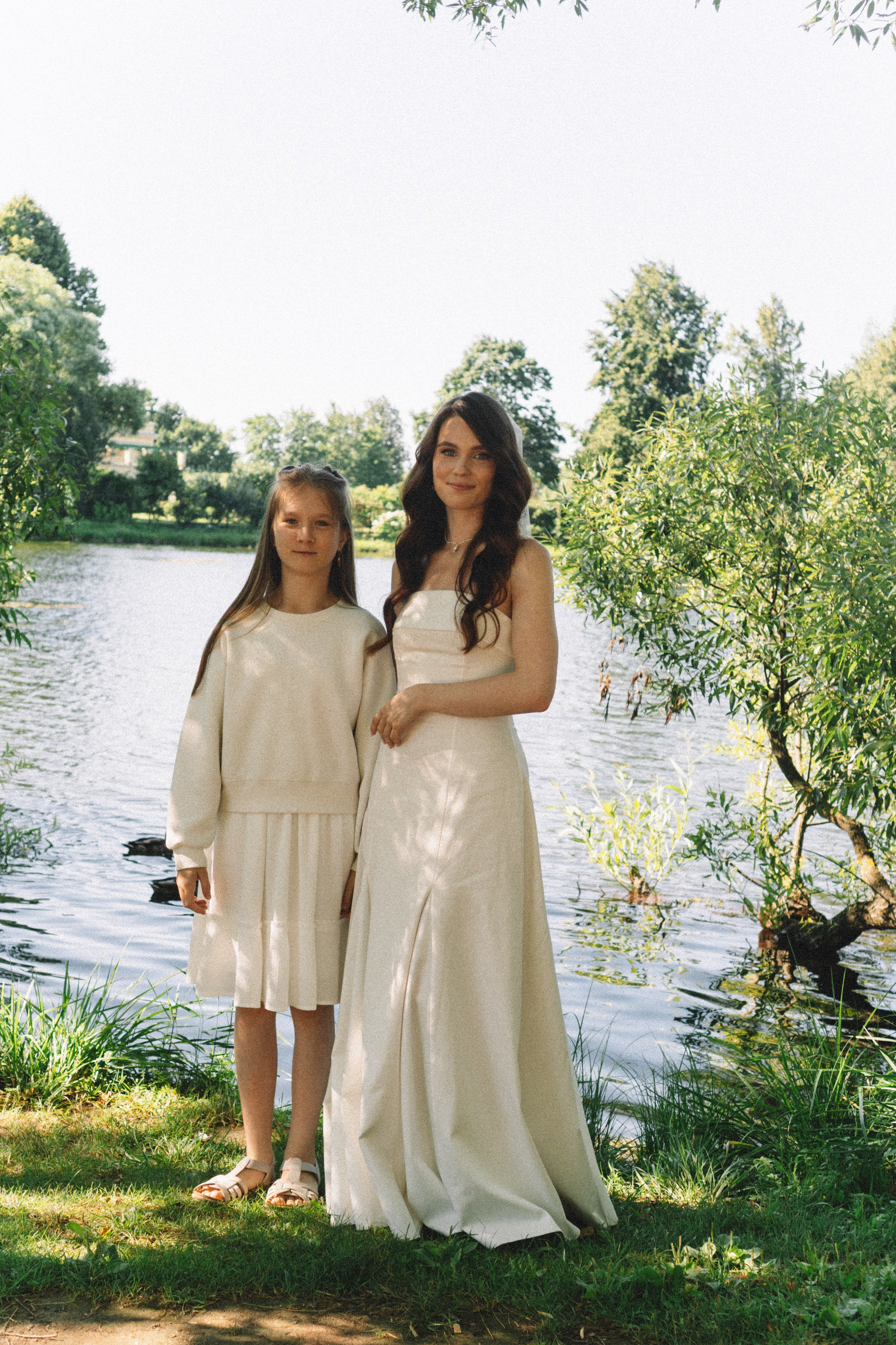 СВАДЕБНАЯ СЬЕМКА В ПЕТЕРГОФЕ И СЬЕМКА РЕПОРТАЖА В ЗАГСЕ ПЕТЕРГОФА. Профессиональный фотограф, Санкт-Петербург — Виктория Богомолова