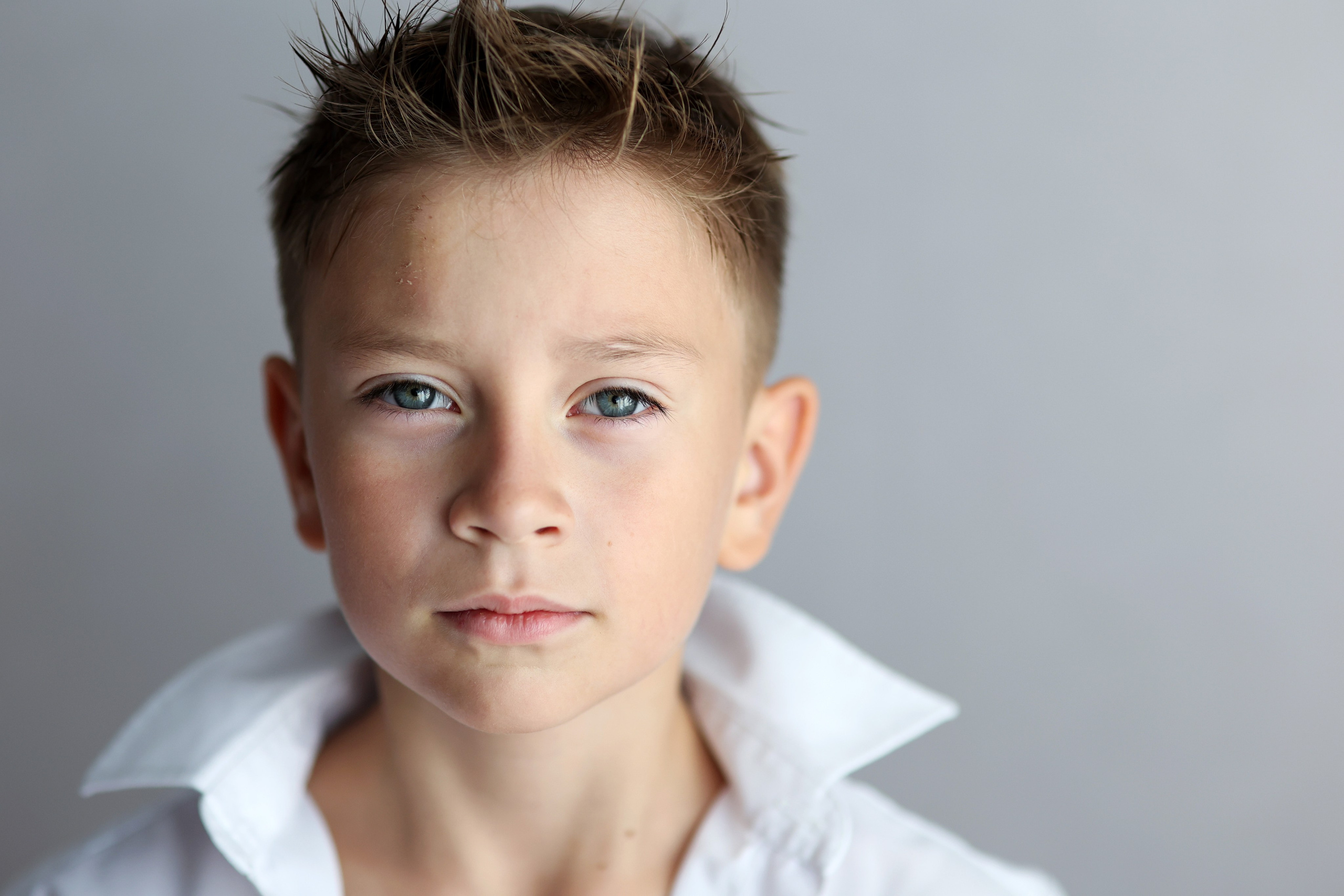 Детский портрет. Выпускные школьные альбомы в Иркутске и Краснодаре