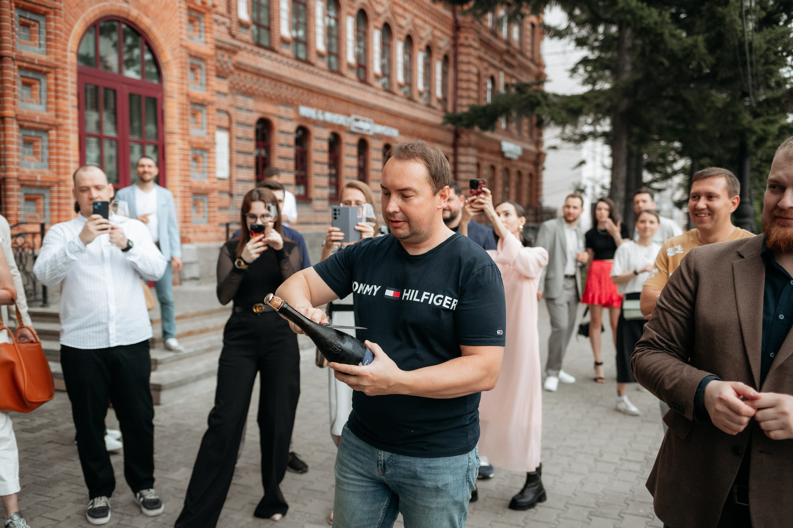 BY SIMPLE ВИНОТЕКА — ОТКРЫТИЕ. СВОИ. ФОТООТЧЕТЫ-СОБЫТИЯ-МЕСТА