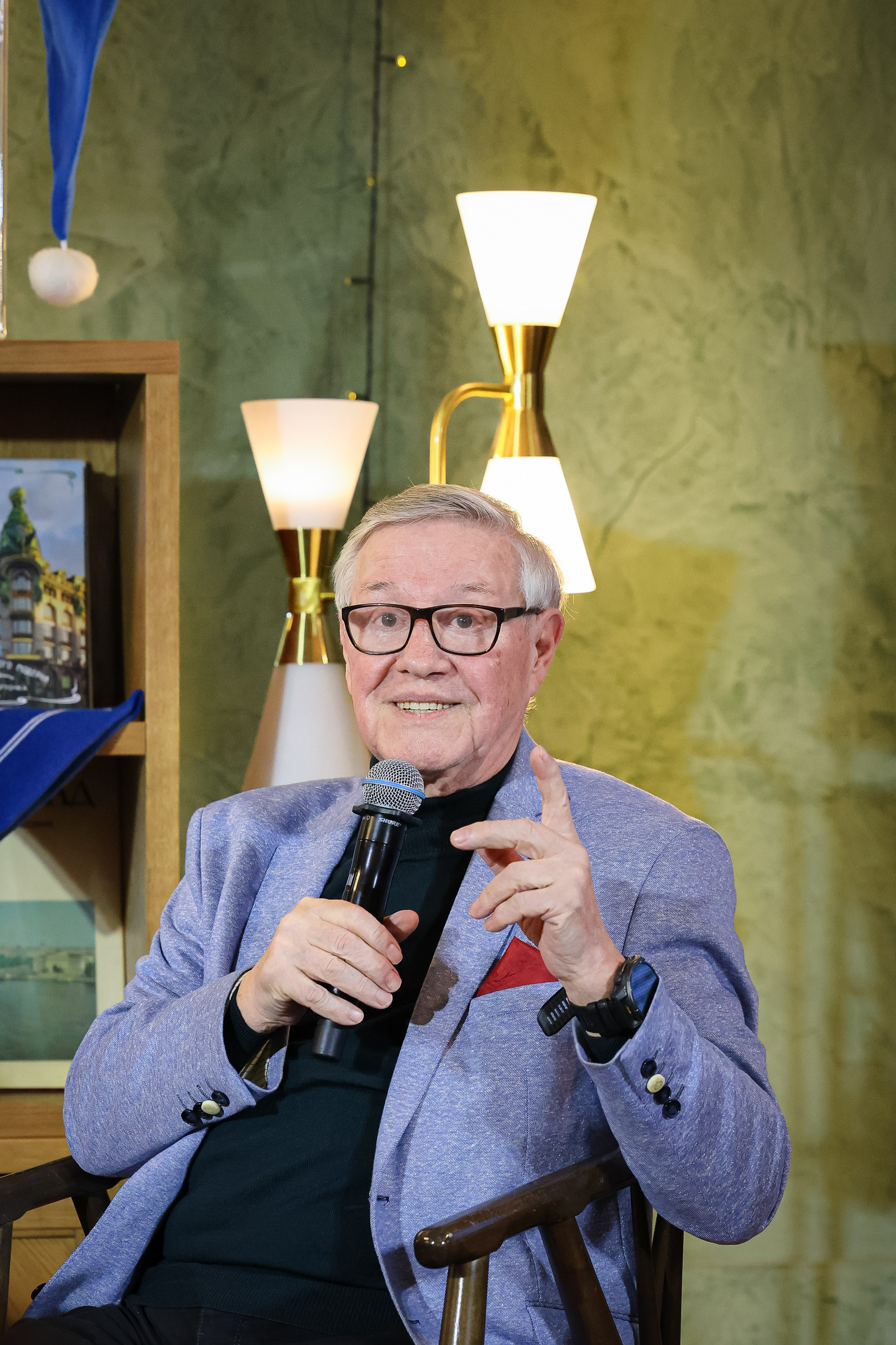 Презентация книги Зенит 100 лет вместе. Спортивный фотограф в Санкт-Петербурге Анна Красюк