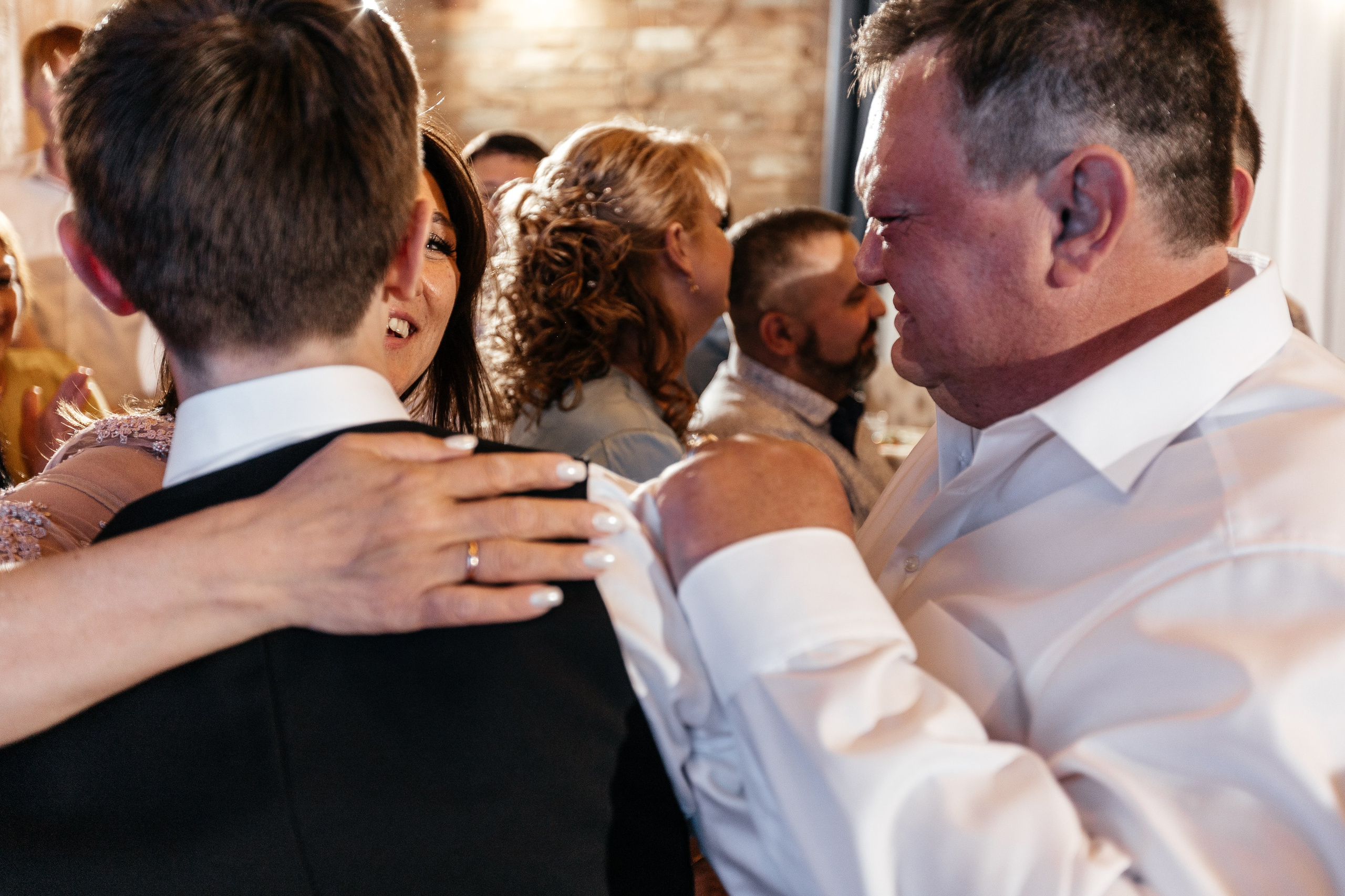 Свадебный фотограф Уфа — Руслан ГабдлисламовЖивые эмоции, красивые кадры, воспоминания на всю жизнь.Работаю по всей Республике Башкортоста. Свадебный фотограф Уфа Руслан Габдлисламов