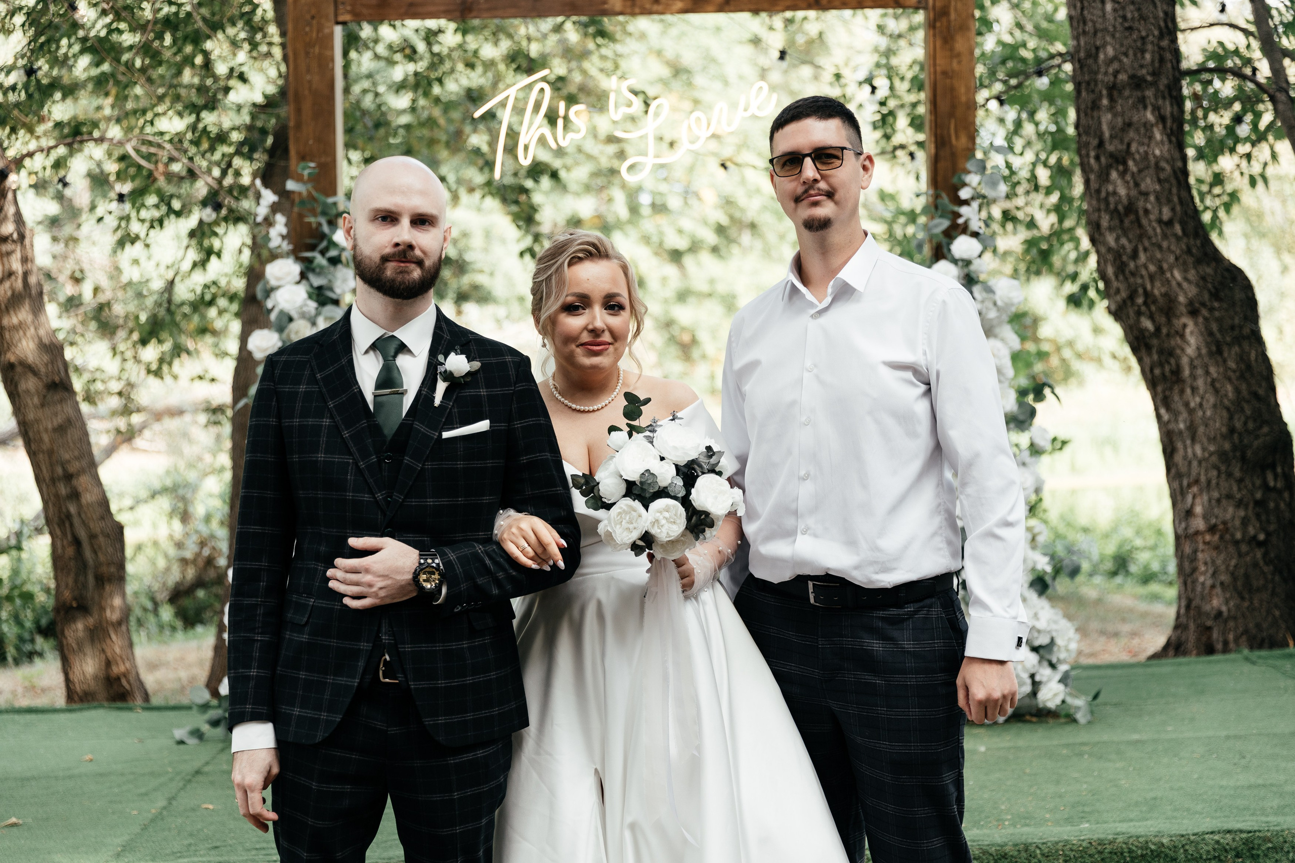 Свадебный фотограф Уфа — Руслан ГабдлисламовЖивые эмоции, красивые кадры, воспоминания на всю жизнь.Работаю по всей Республике Башкортоста. Свадебный фотограф Уфа Руслан Габдлисламов