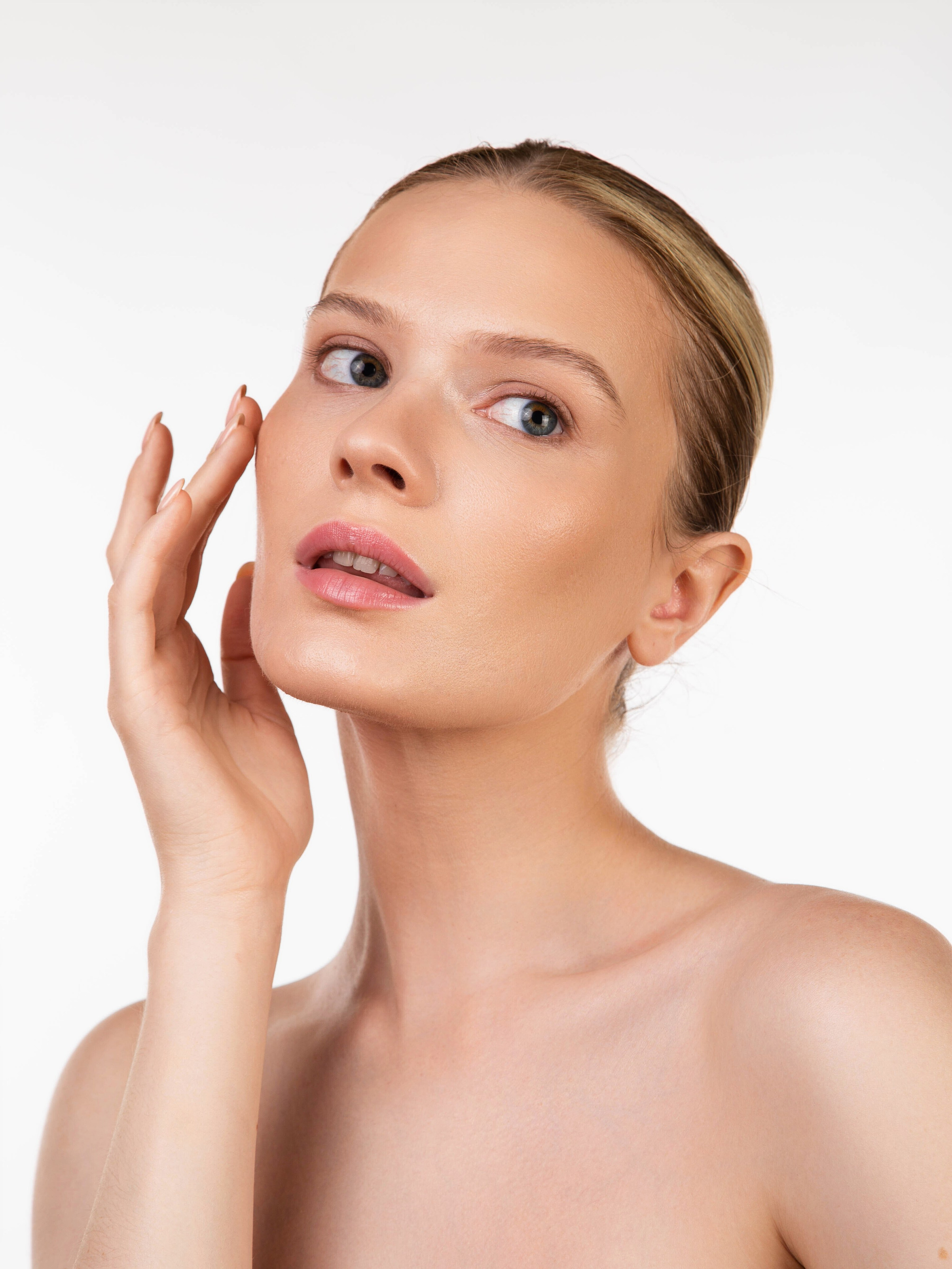 Модельная съемка косметики в Москве | Фотограф Анна Татаурова. Фотограф Анна Татаурова | Авторская фотосъемка в Москве