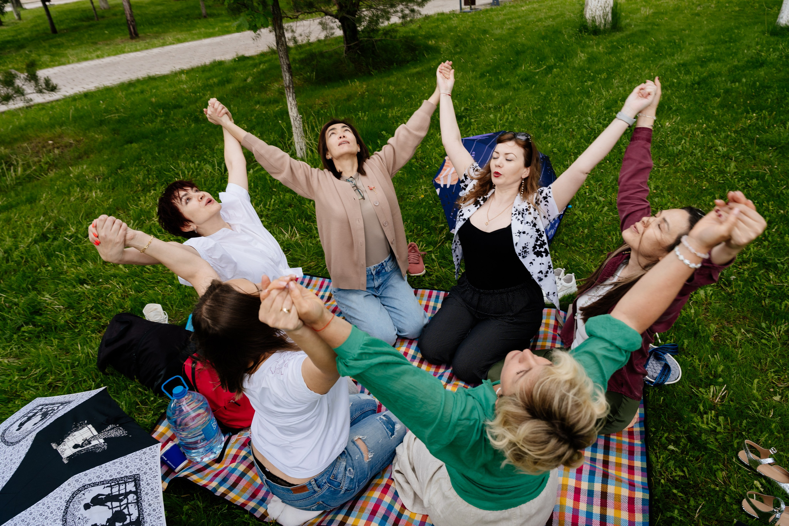 Женский клуб. Репортажный фотограф в Астане — Диана Калтаева, портретный фотограф