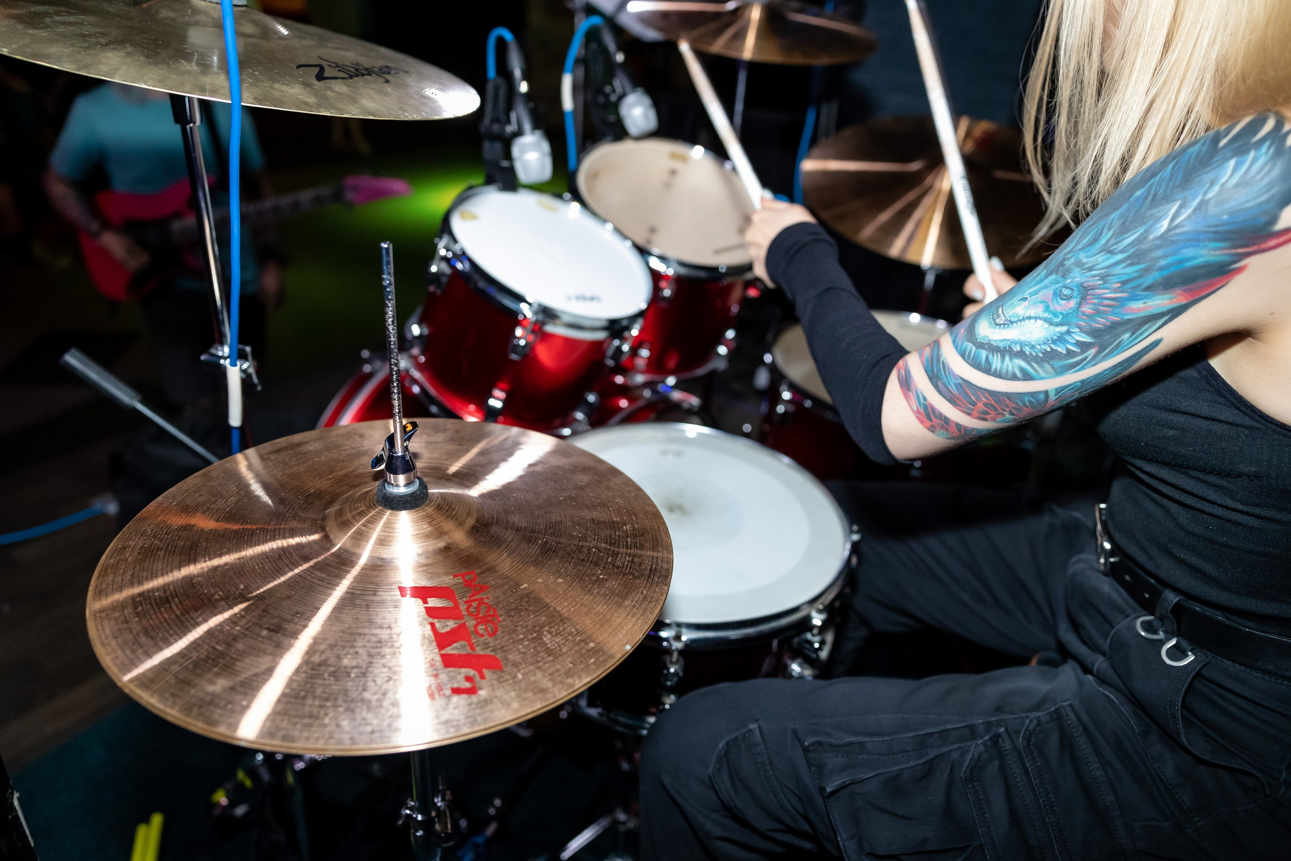 Концерт «Не Школа Барабанов» в Клубе «SOVA». Фотограф Владимир Охрименко