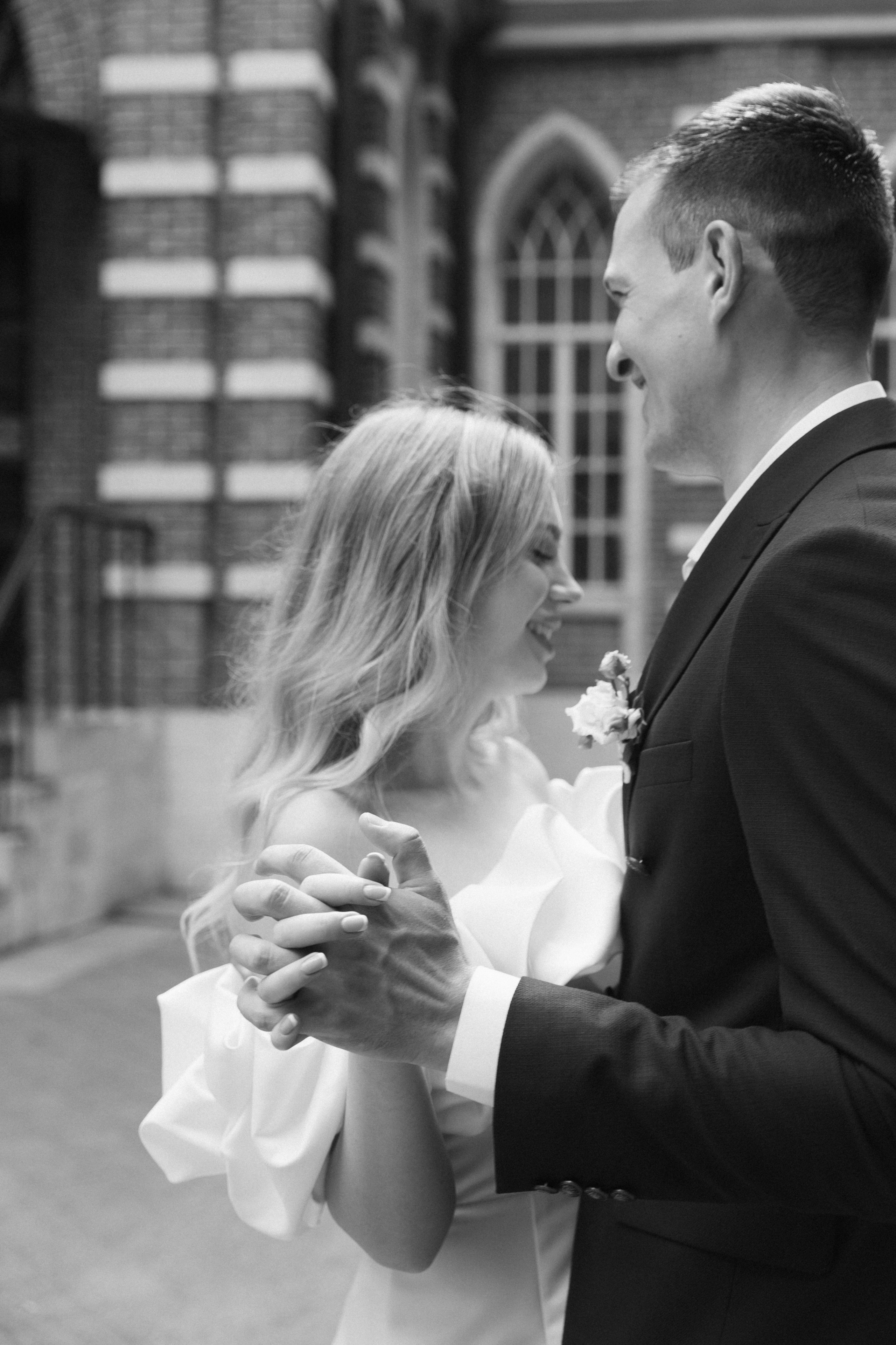 Свадебная фотосессия на Котельнической набережной и в парке Царицыно, Роспись в Шипиловском ЗАГСе. Свадебный фотограф Москва Анастасия Храмова