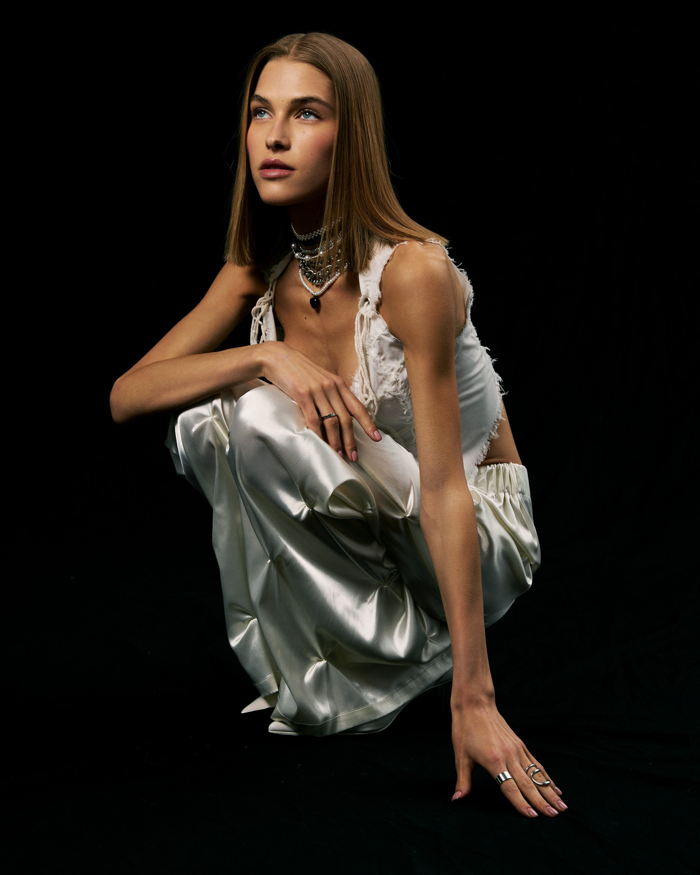 Съемка лукбука для бренда одежды в Москве. Букалова Людмила — фотограф для брендов одежды в Москве