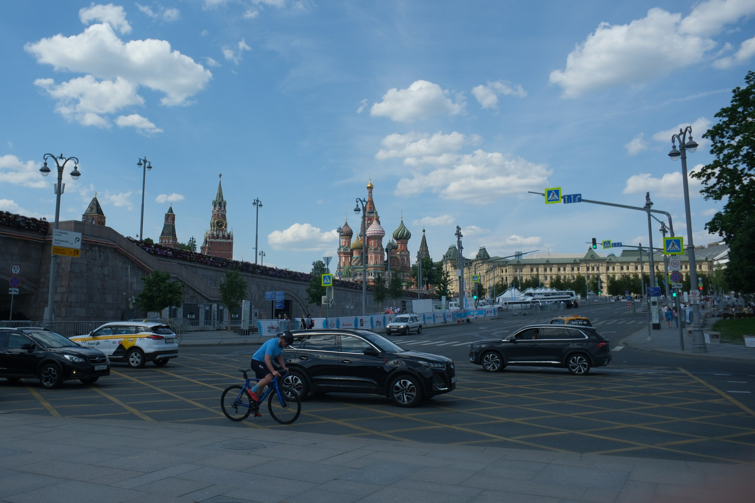 По Москве 25.05.2025. Улица, люди, жизнь…