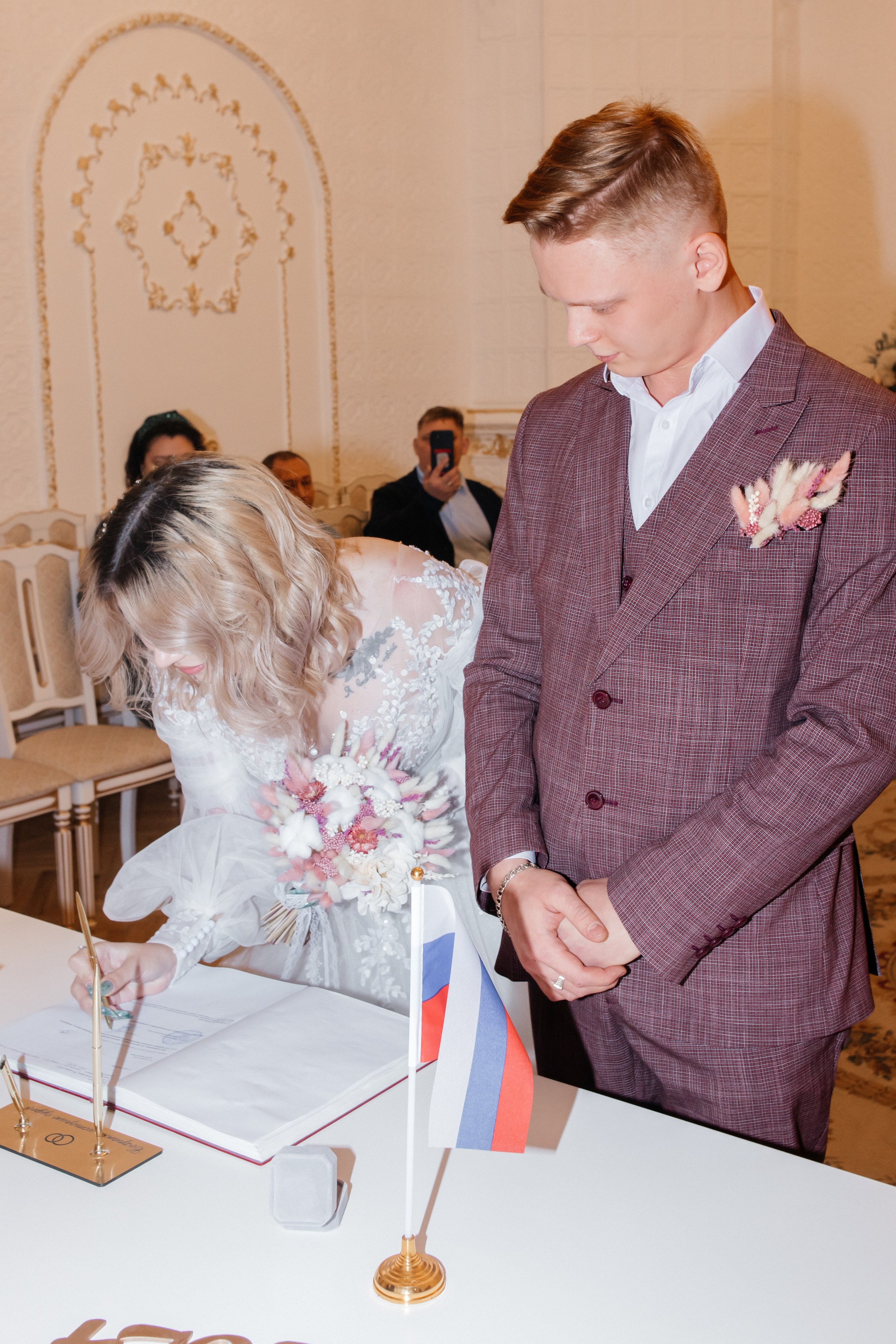 Свадебная фотосъемка в фотостудии Корица в зале Trimpl. Свадебный фотограф и фотограф Love-Store в Нижнем Новгороде Анастасия