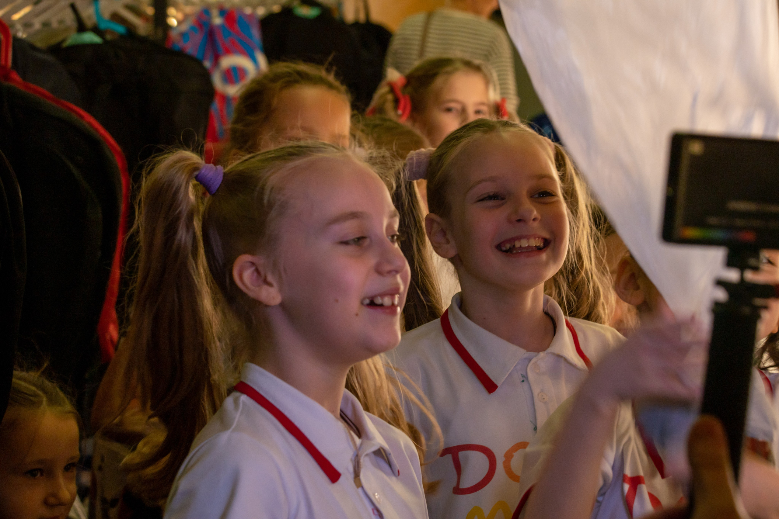 Съёмка концерта для Домисольки, большой концертный зал Космос. «Студия DRONAVT`s» — видеосъёмка и фотография г. Москва