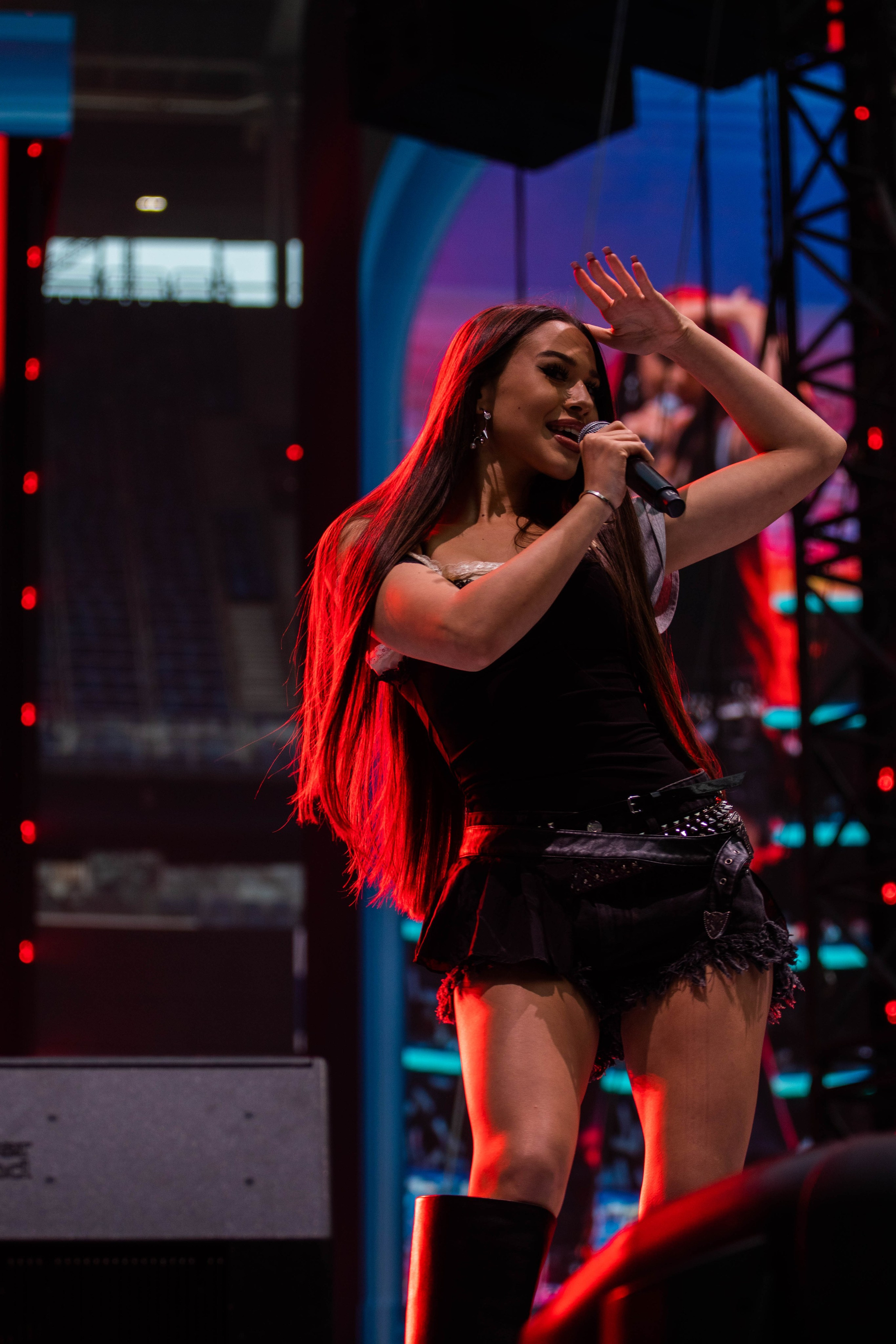 Милана Никрасова