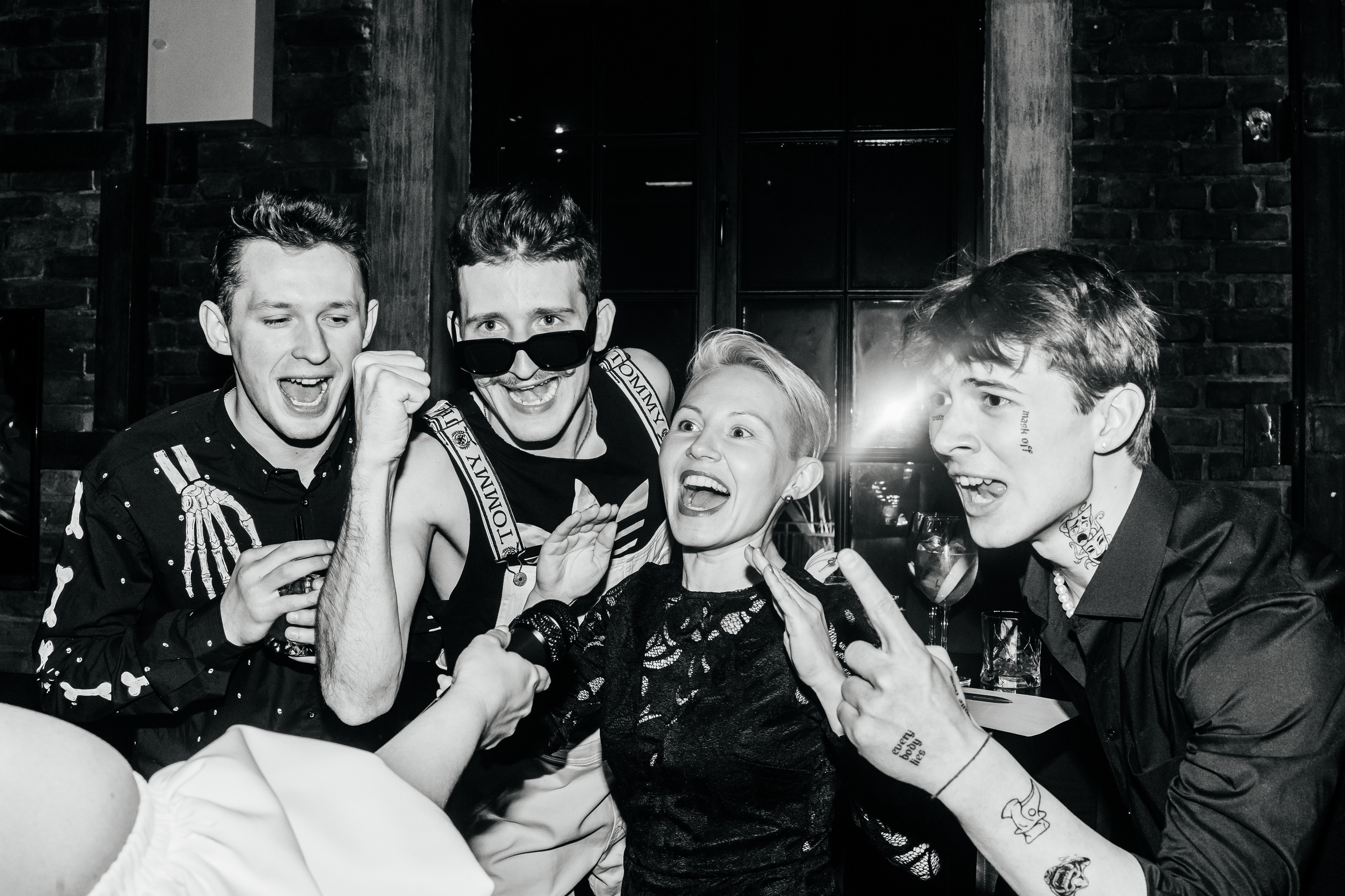 Вечеринки. Людмила Тихонова