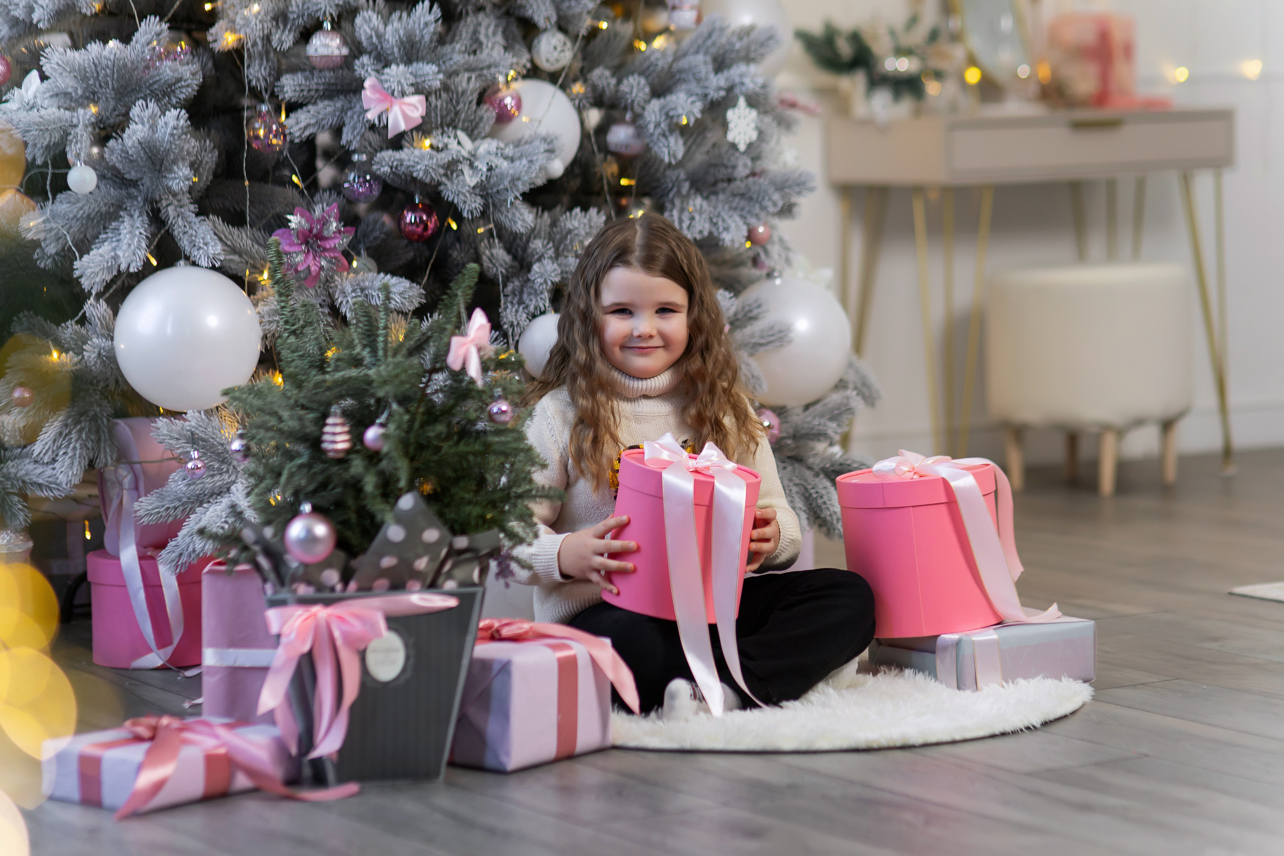 Ваши фотографии. Интерьерная фотостудия Background в Омске