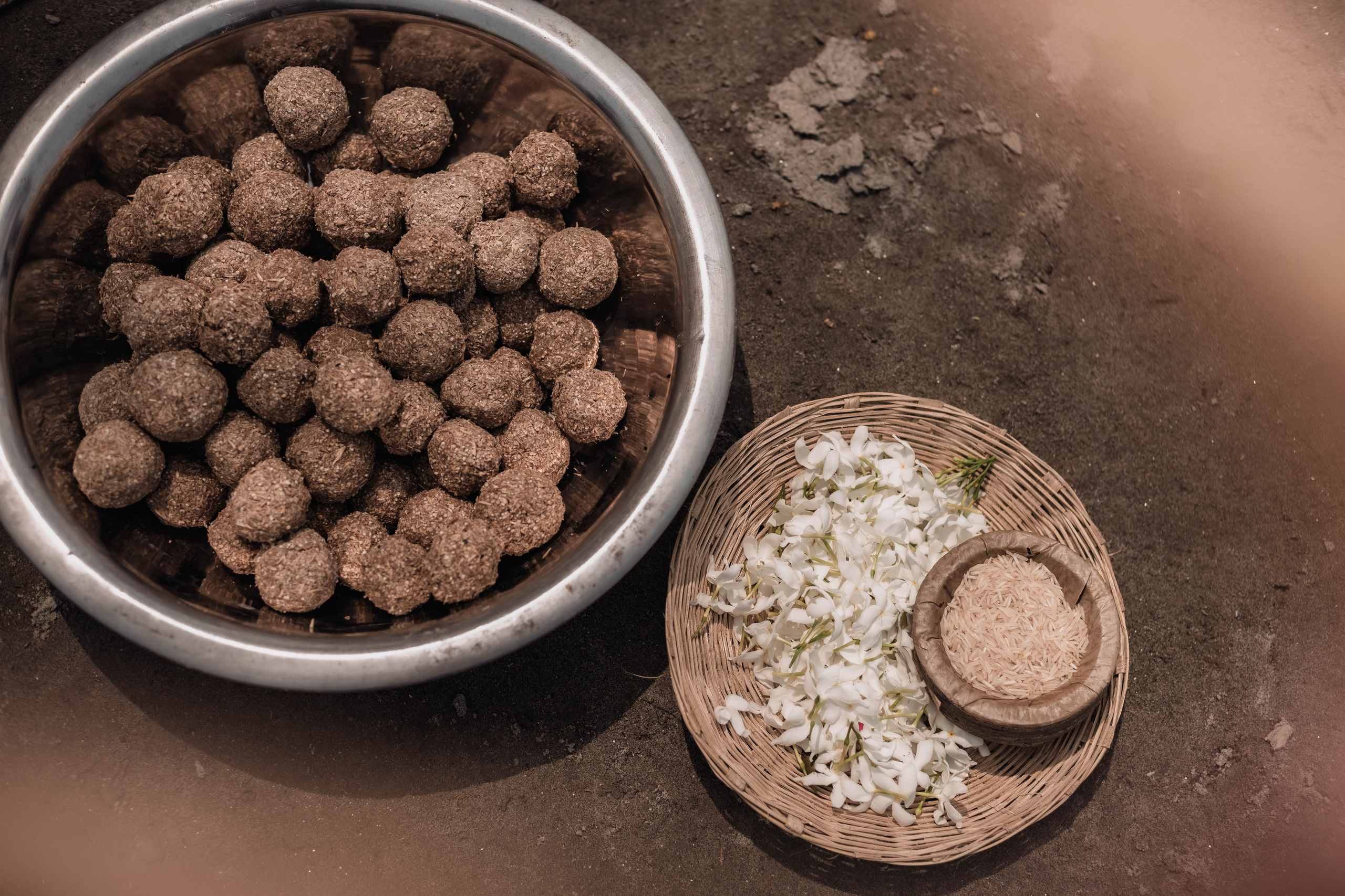 Pitri Paksha yagyas & poojas Devraha Baba ji ashram. Mariam Bagdasaryan