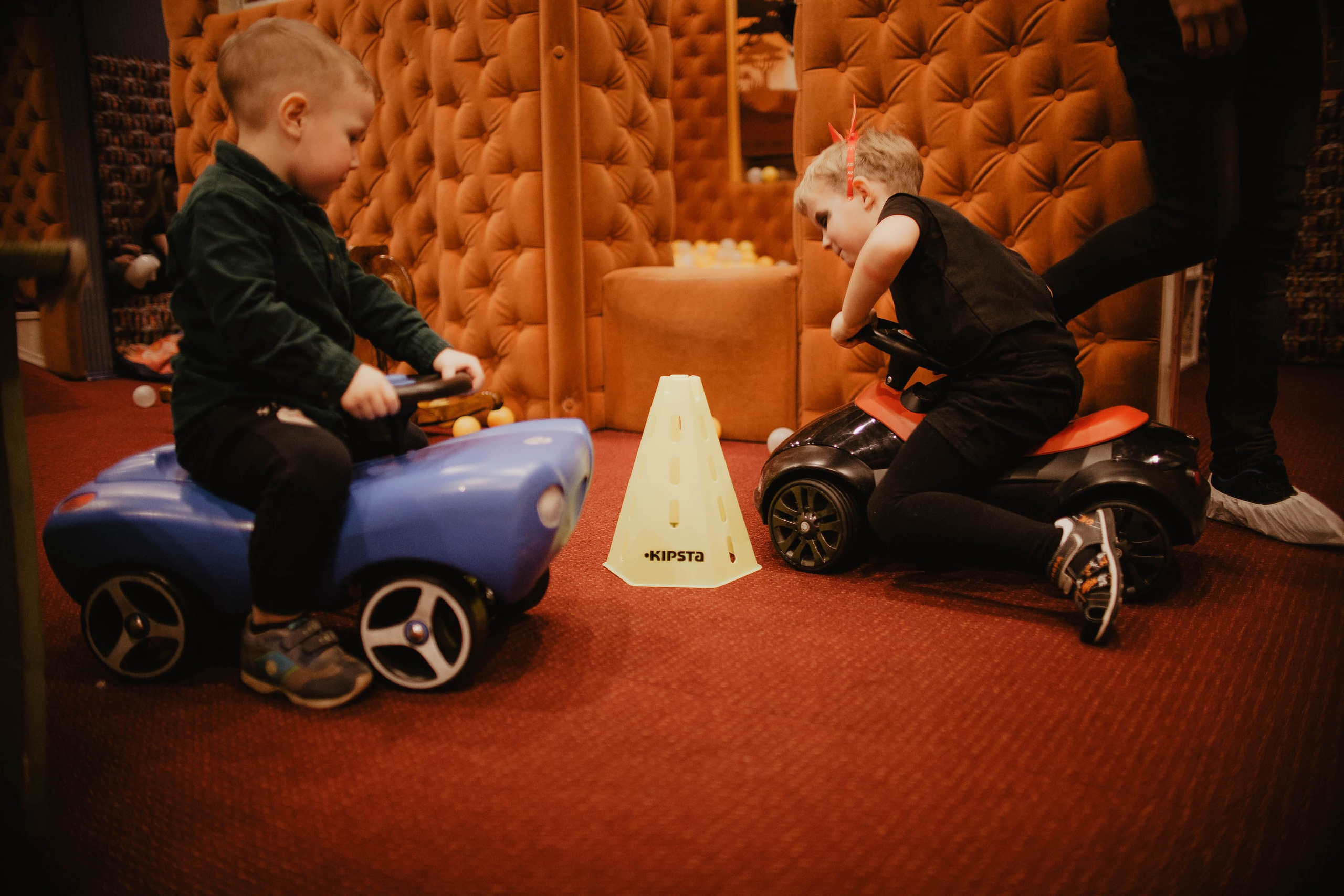 Хэллоуин в «Андерсоне». Ваш репортажный фотограф Артемий Антонов