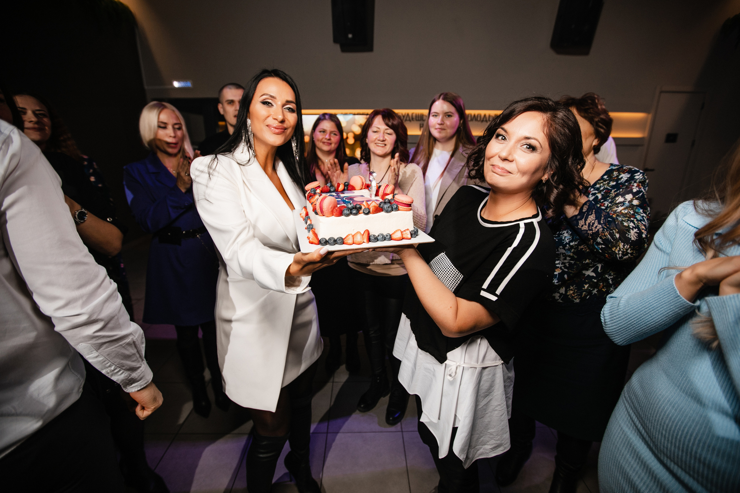 Юбилей центра Кадику г. Нижневартовск. Роман Урумбаев фотограф Нижневартовск