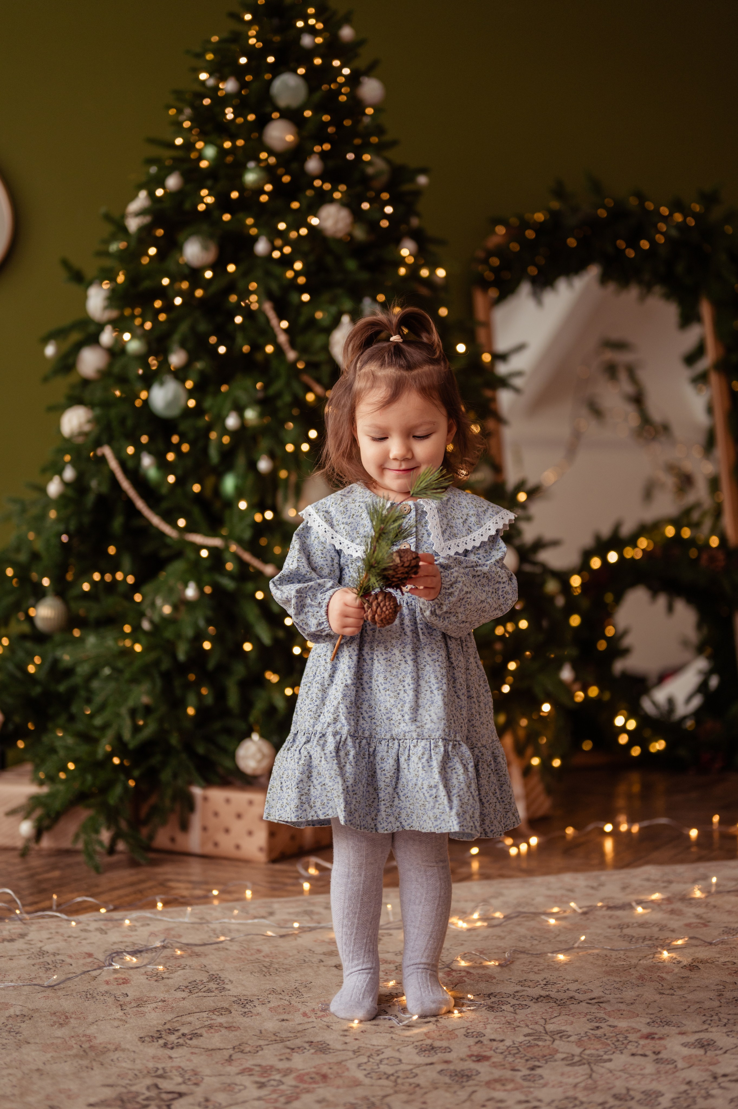 НОВЫЙ ГОД 25/26. Алина Полонейчик, фотограф в Москве в стиле минимализм