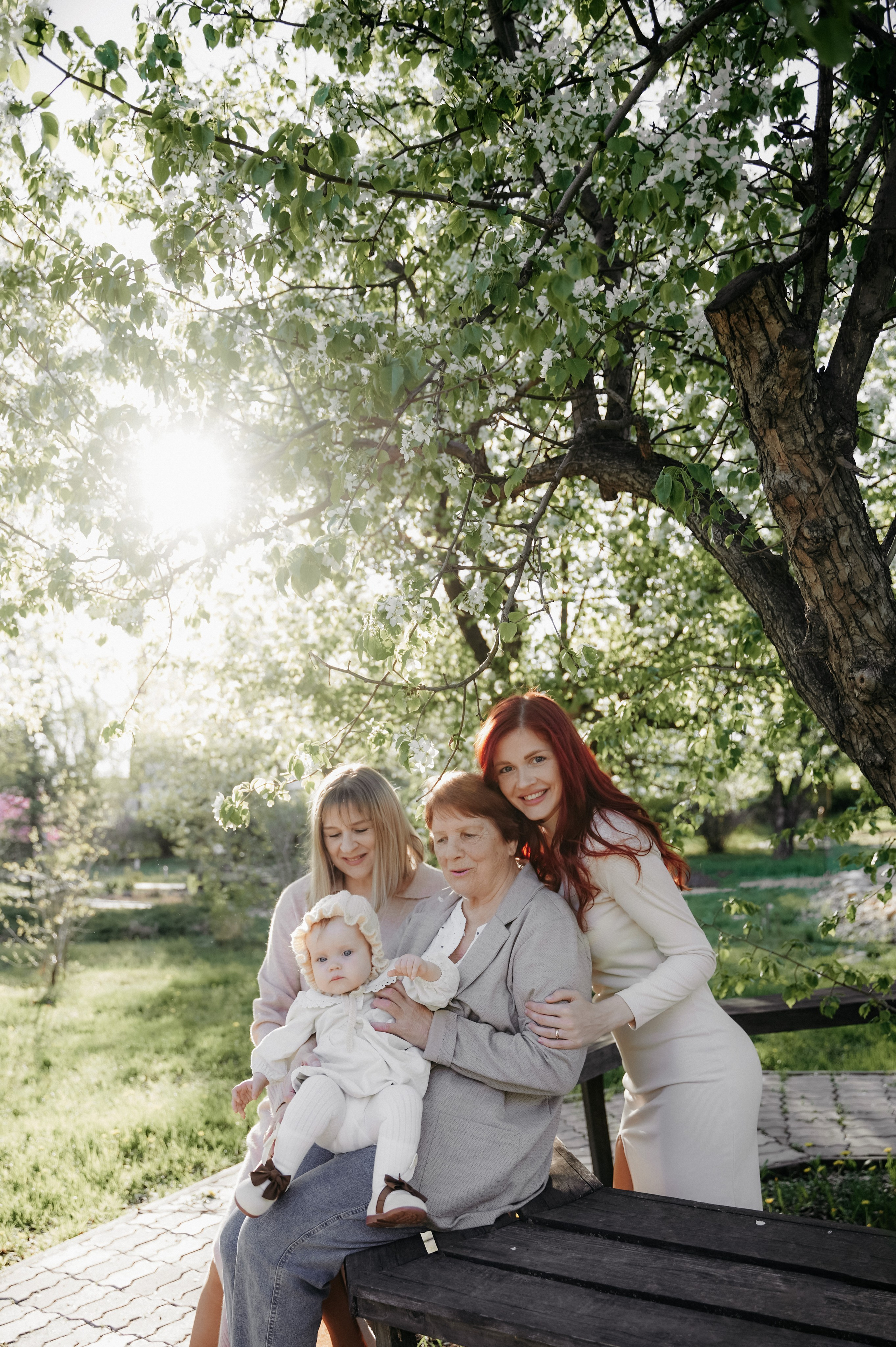 Четыре поколения женщин. Фотограф Регина С