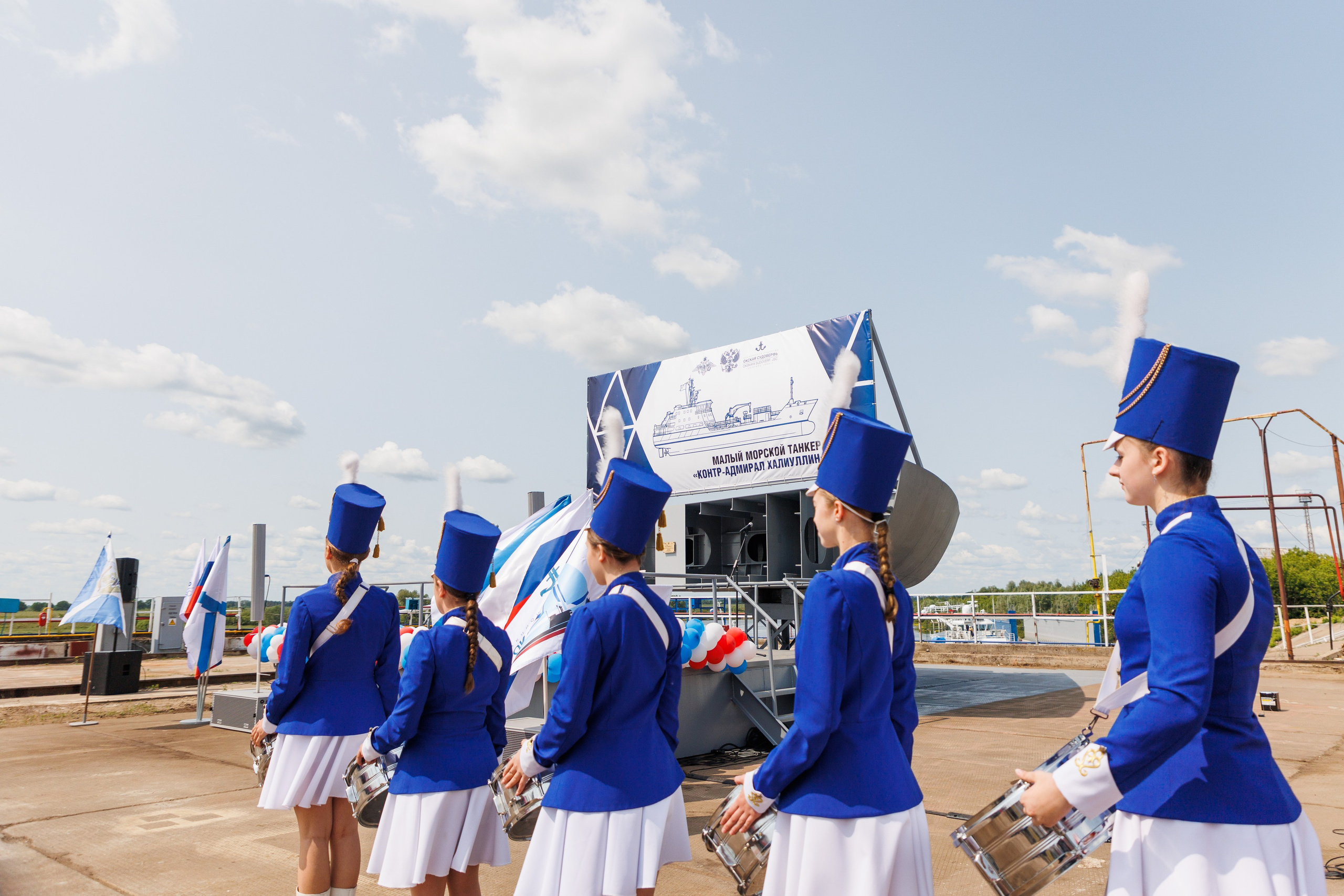 Окская судоверфь. Закладка киля. Фотограф городских и семейных событий Артем Карпухин