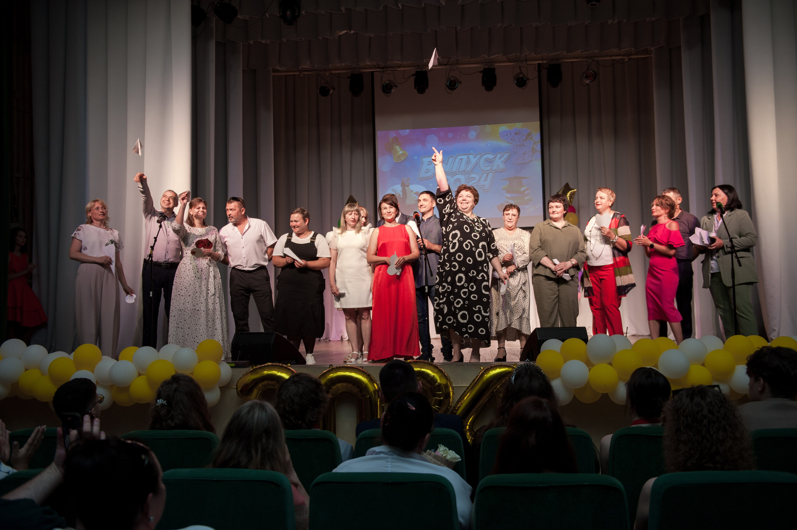 Выпускной. Выпускной альбом Чехов, Подольск, Москва