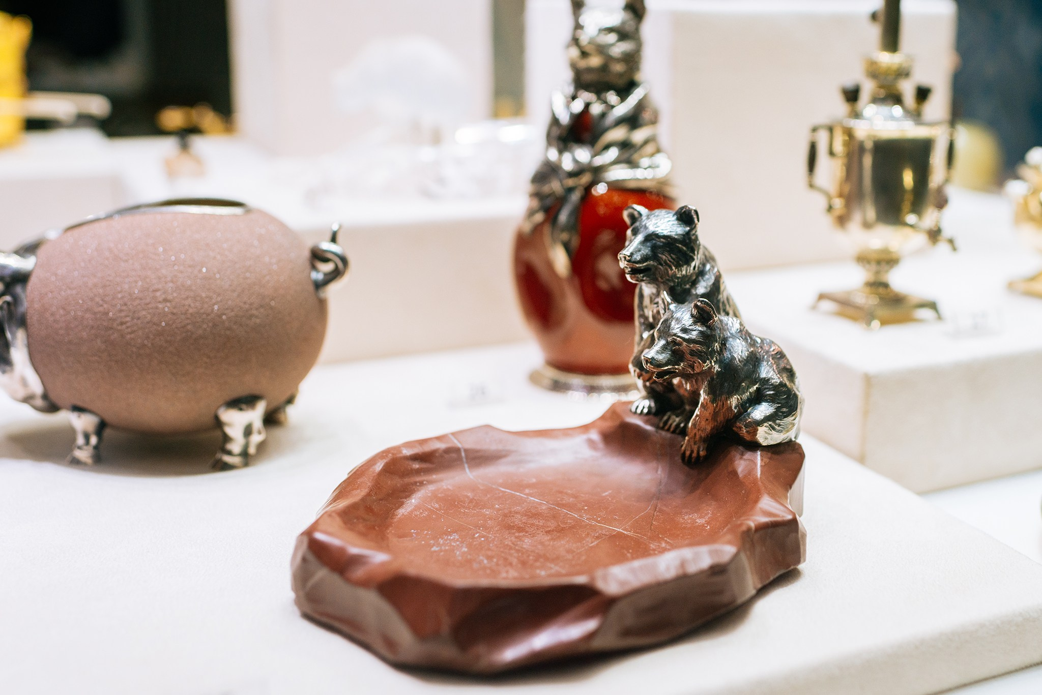 Егор Шапиро. Экскурсия в музей Фаберже. Ноябрь 24. Репортажный фотограф в Санкт-Петербурге Анастасия Клёпова